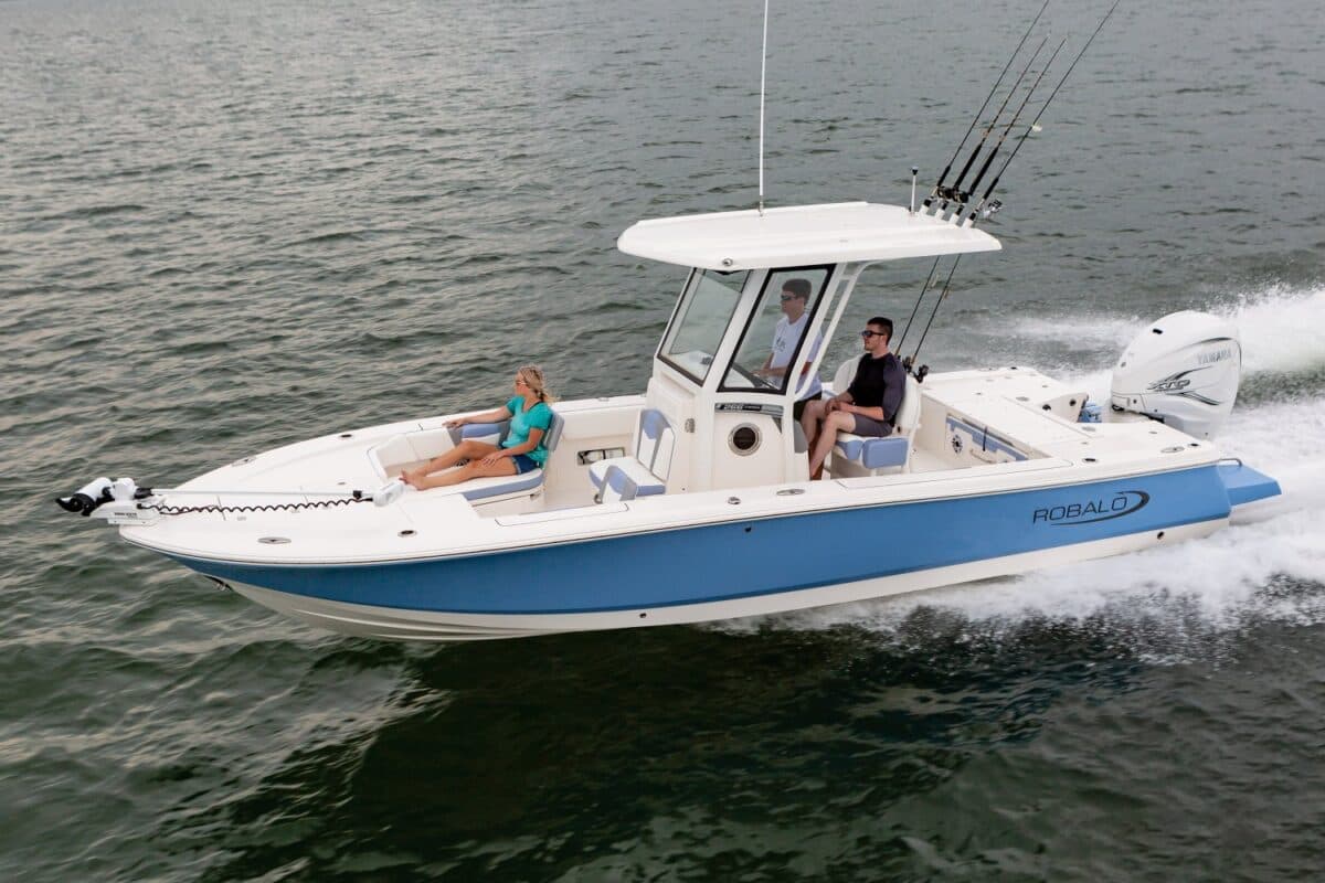 New Model Spotlight: 2024 Robalo 266 SD