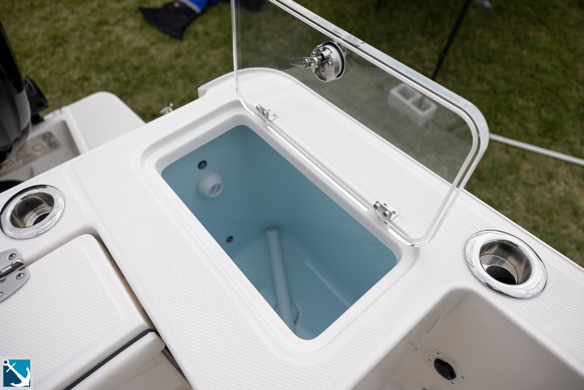 2024 Robalo R360 — image 21