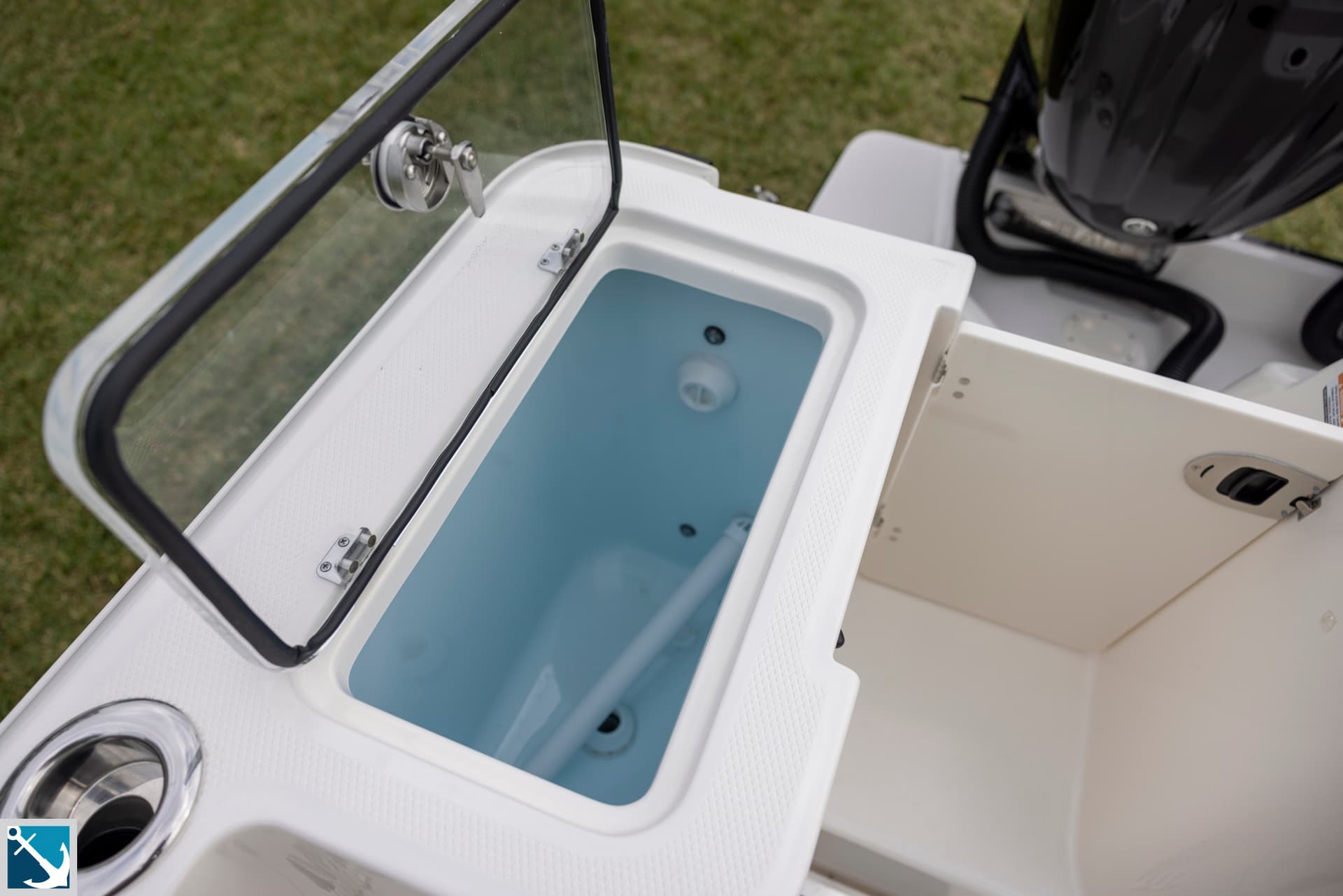 2024 Robalo R360 — image 22