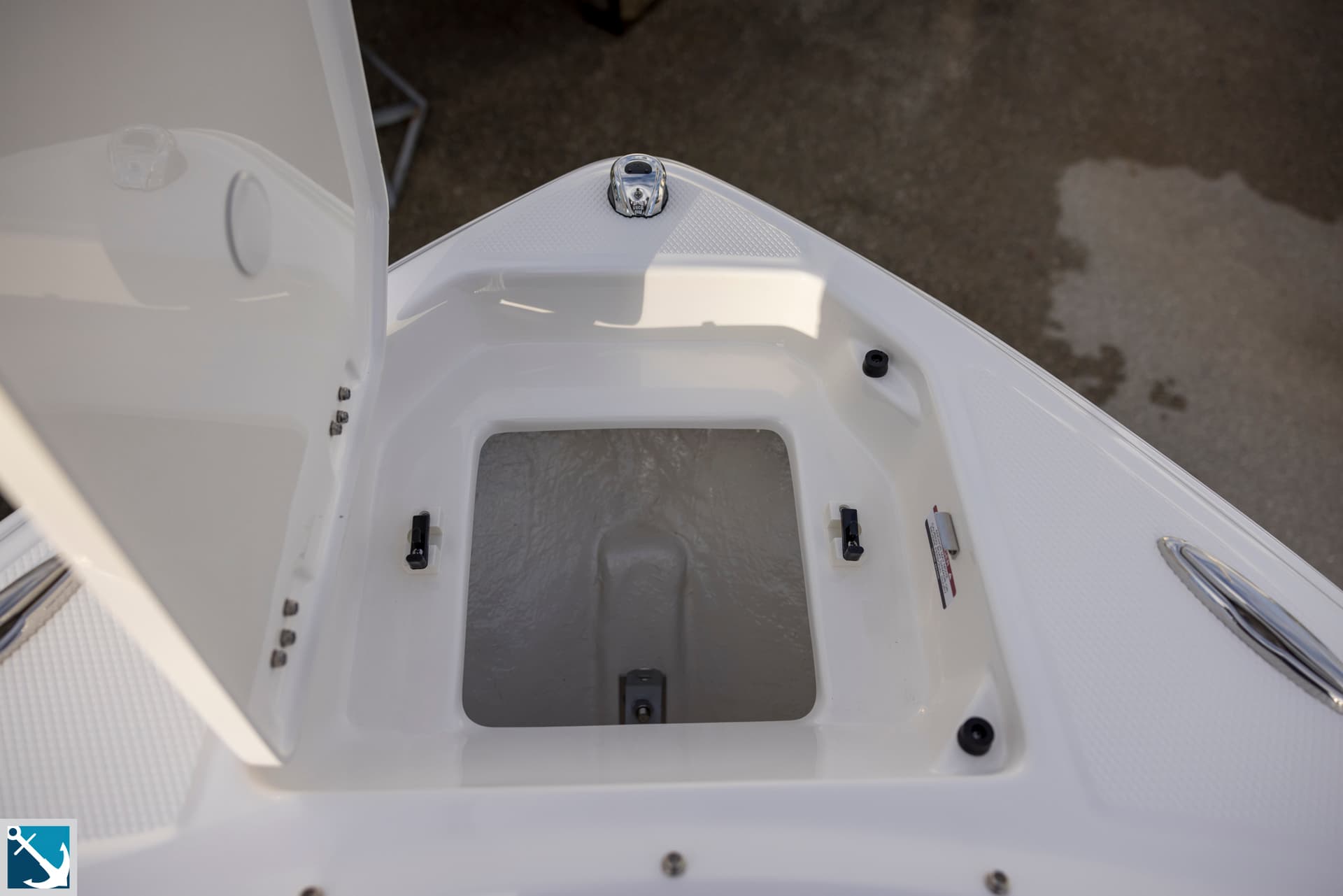2024 Chaparral 23 SSI OB — image 14