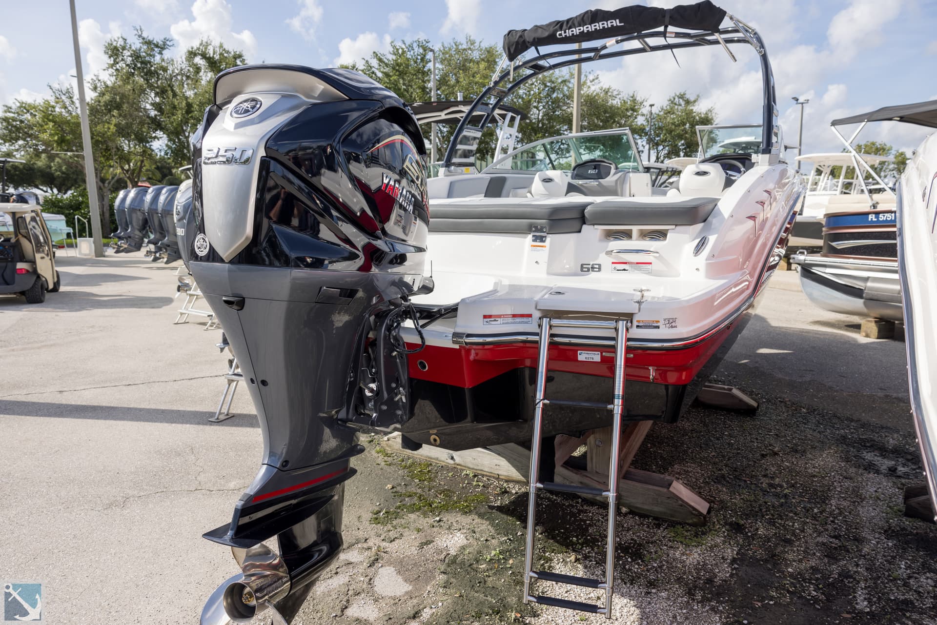 2025 Chaparral 23 SSI OB — image 3