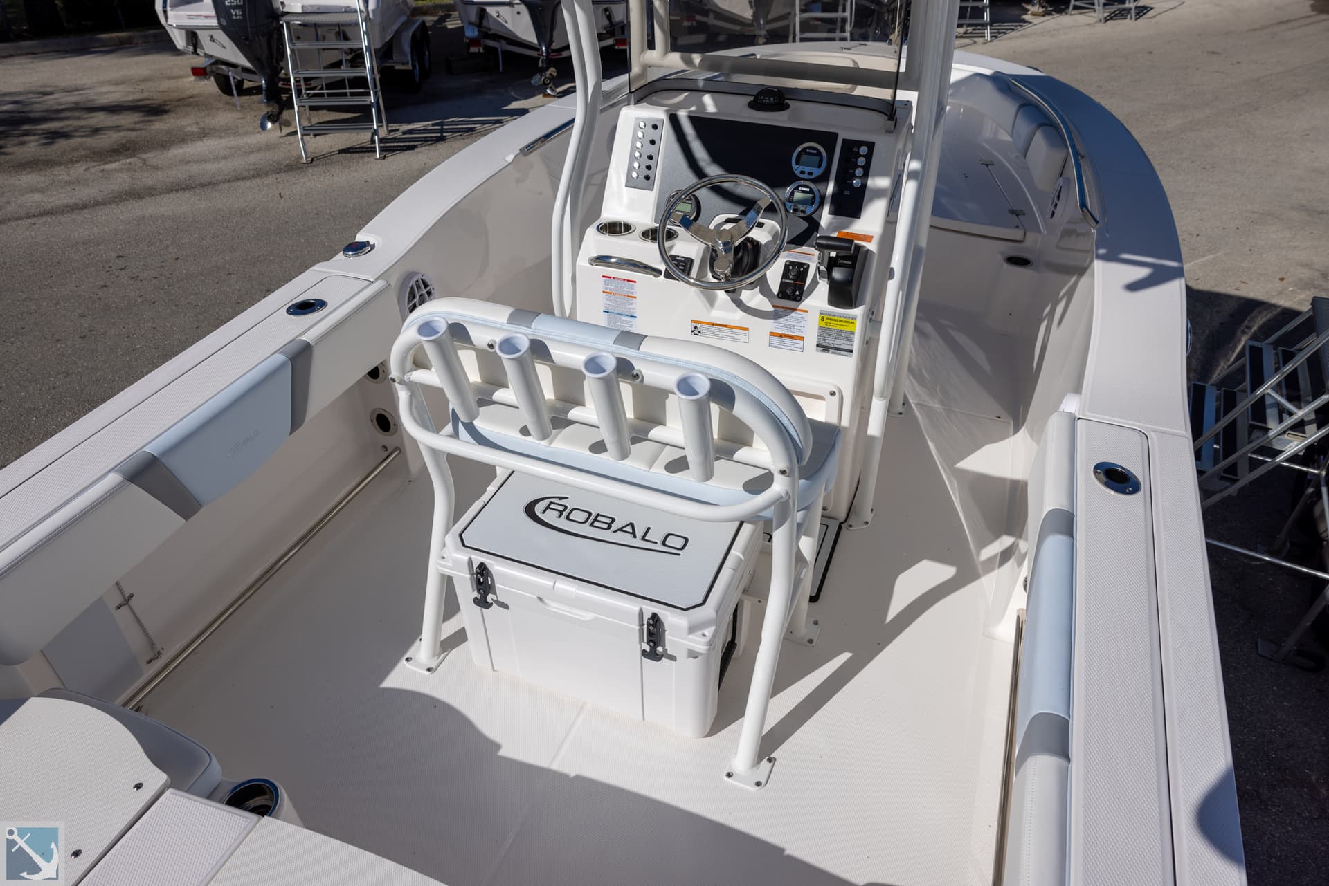 2025 Robalo R200 — image 3