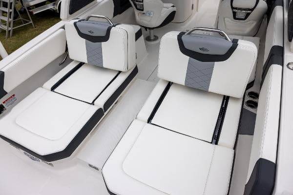 2025 Chaparral 250 OSX — image 5