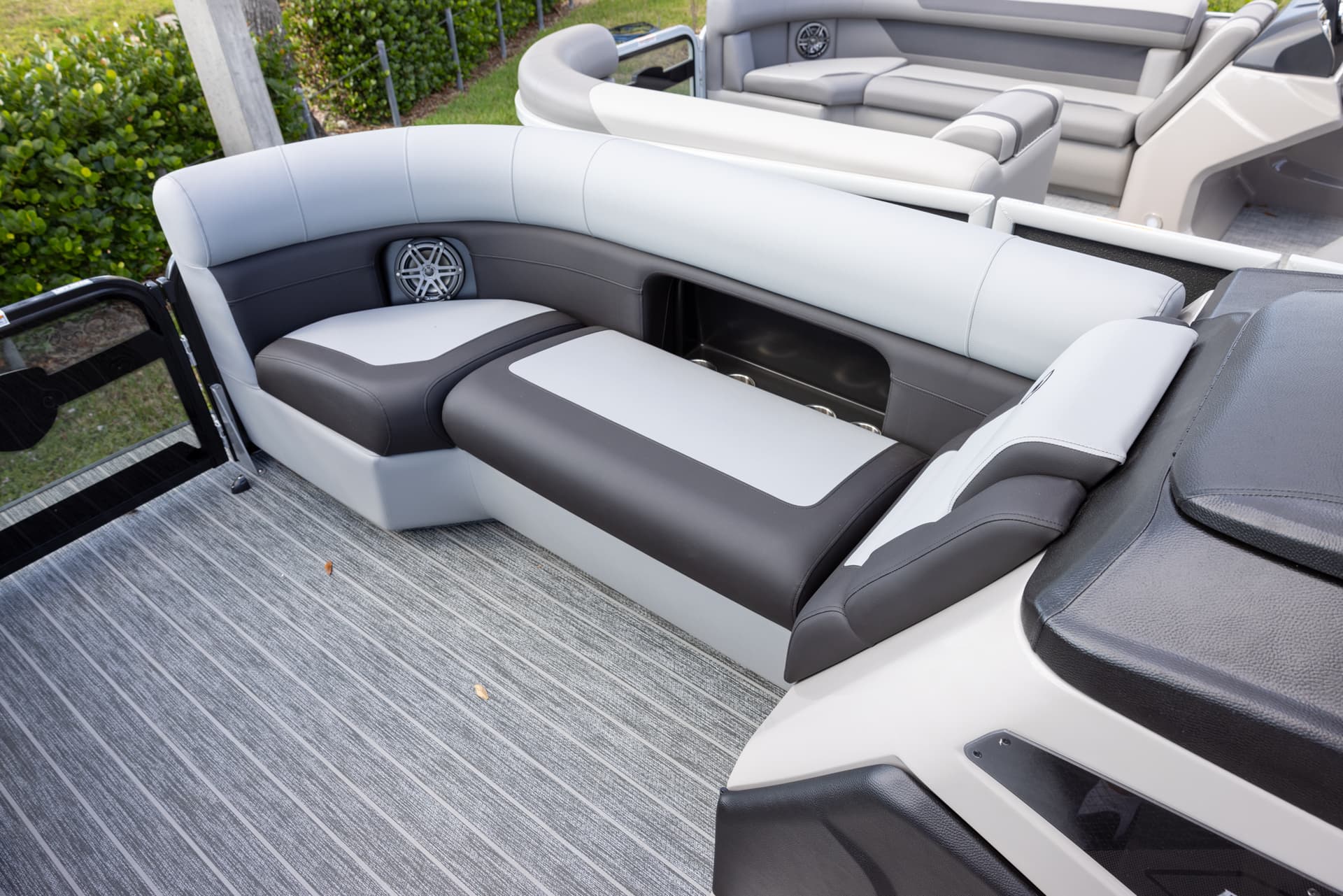 2025 Premier 230 Sunsation RS — image 2