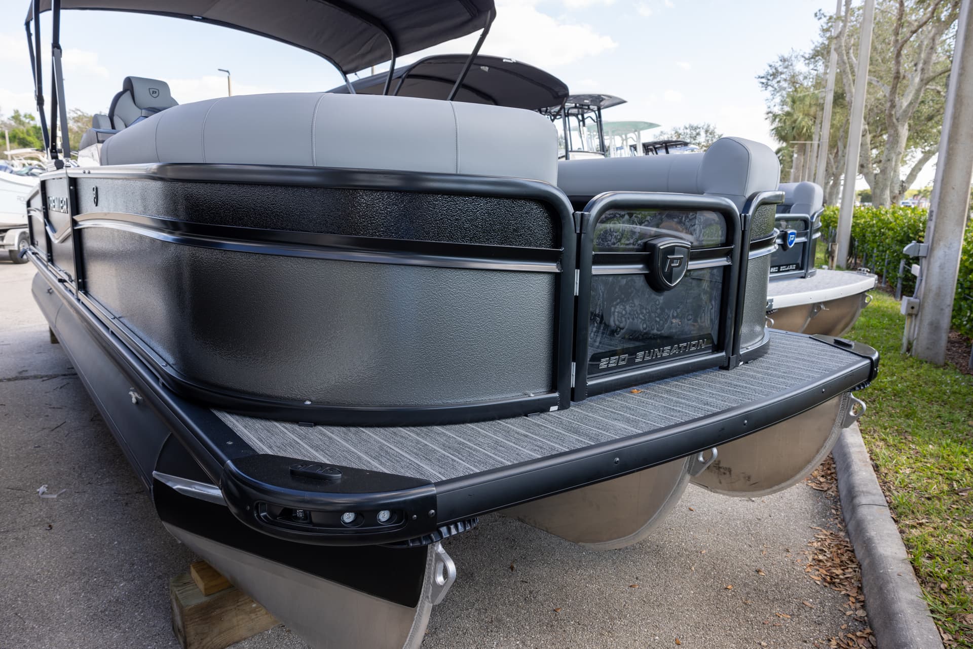 2025 Premier 230 Sunsation RS — image 6