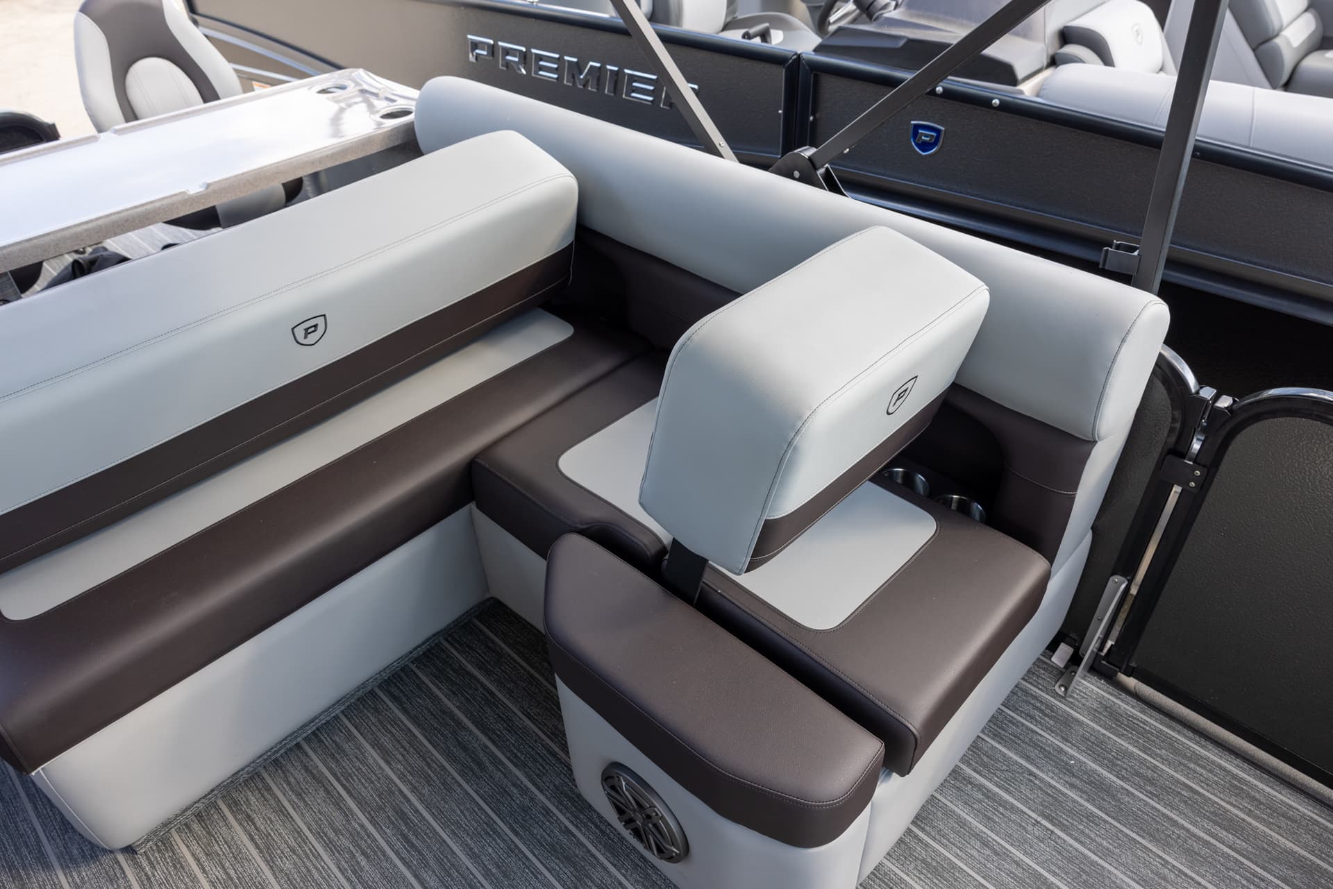 2025 Premier 230 Sunsation RS — image 8
