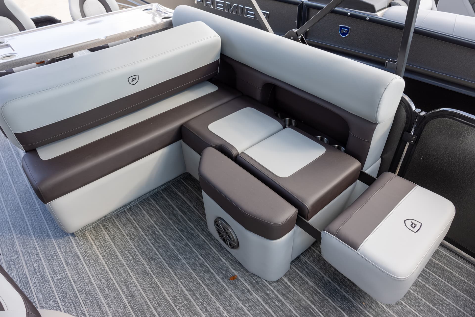 2025 Premier 230 Sunsation RS — image 9