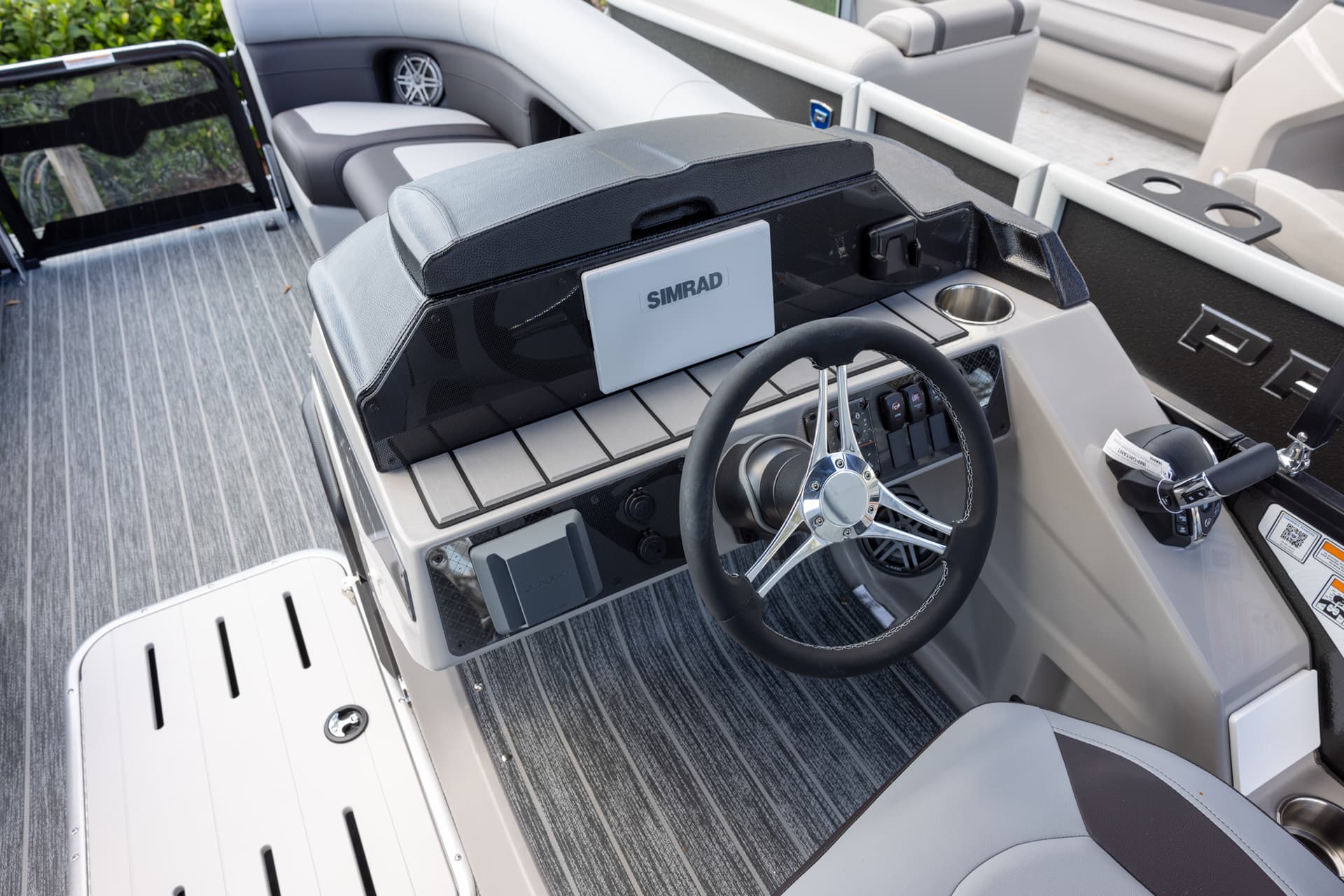 2025 Premier 230 Sunsation RS — image 13