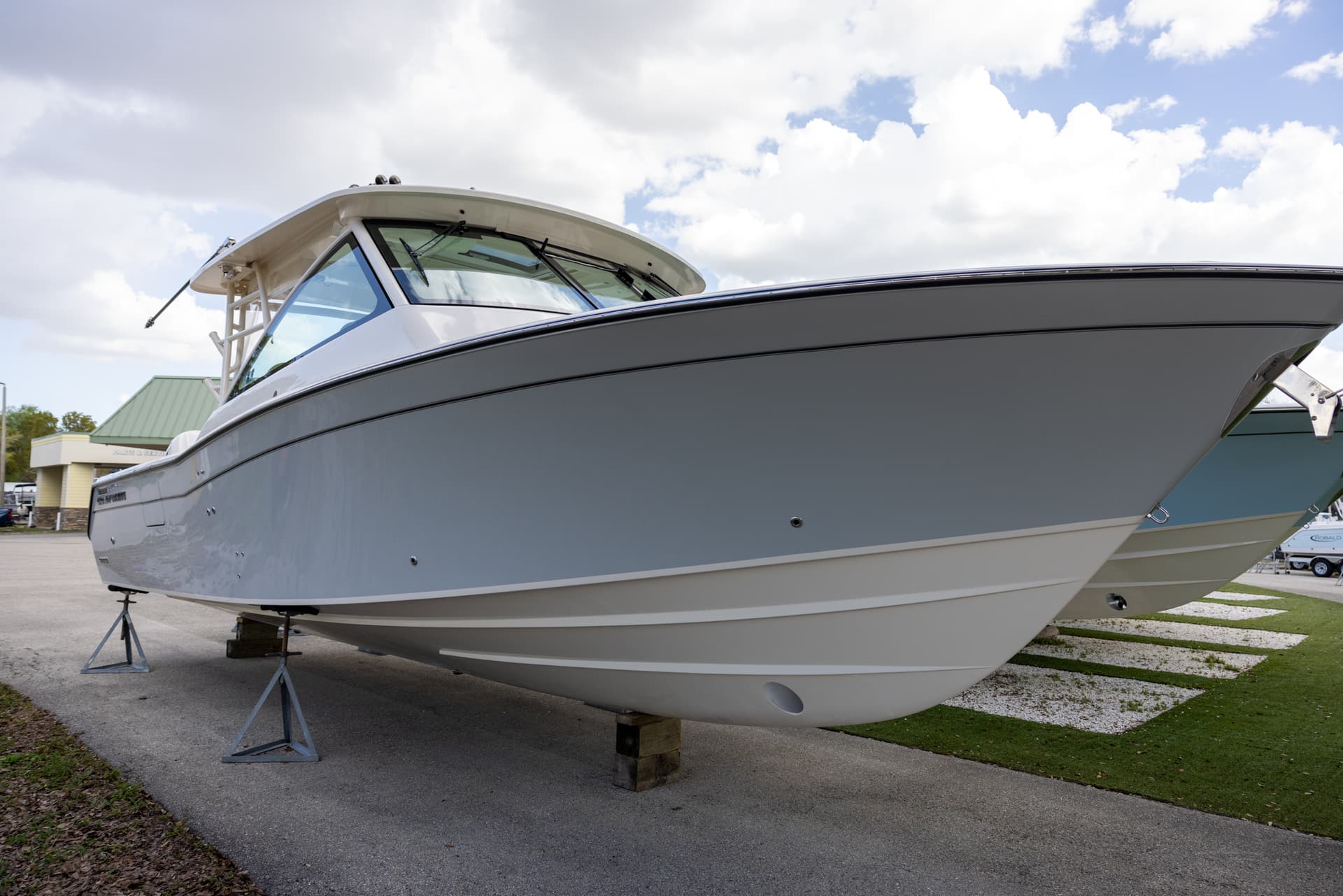 2026 Grady-White Freedom 375 — image 2