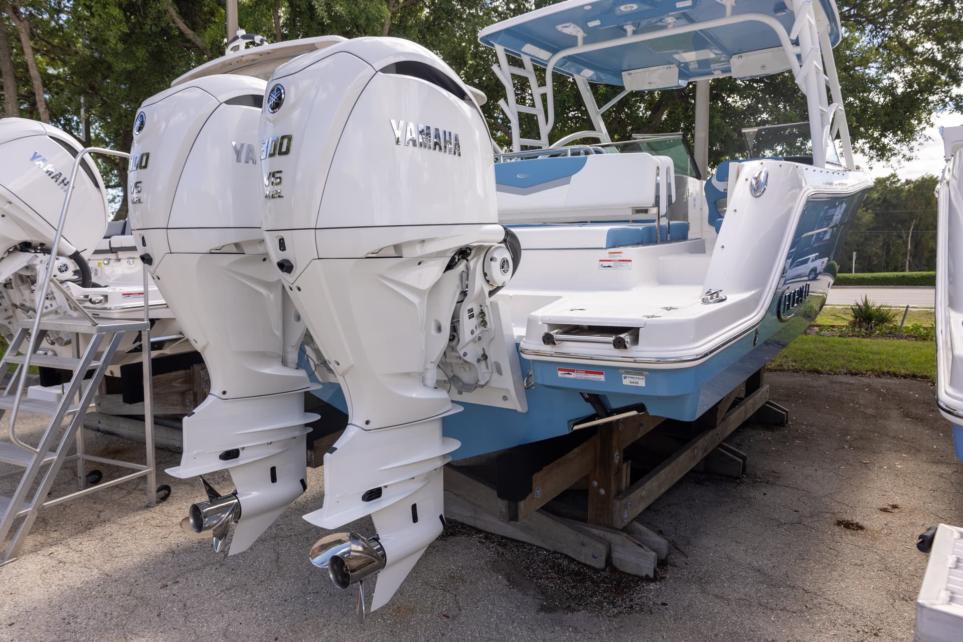 2026 Robalo R317 — image 4