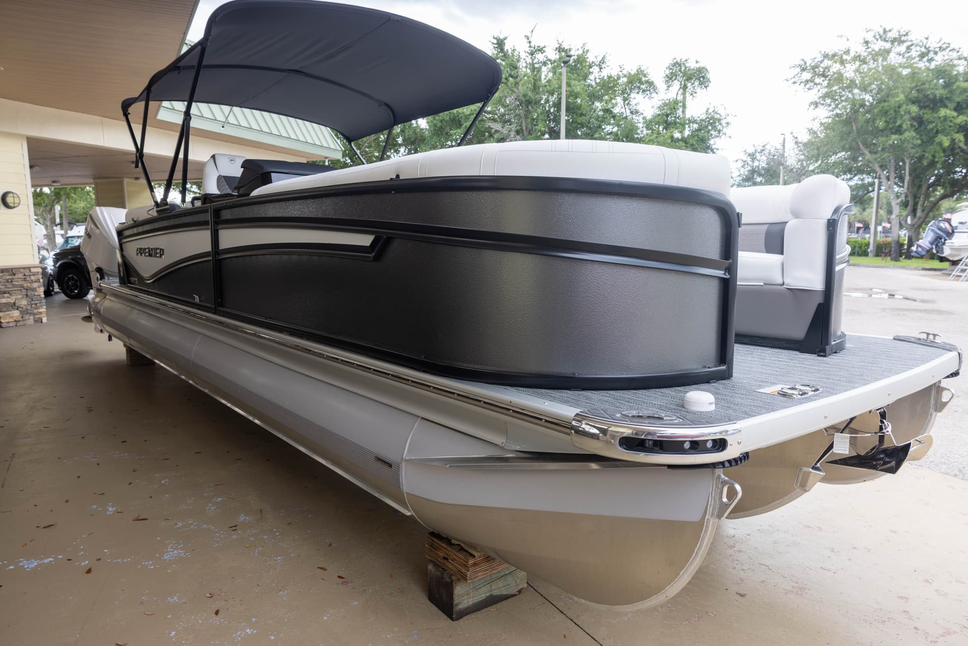 2026 Premier 270 Intrigue RF — image 3