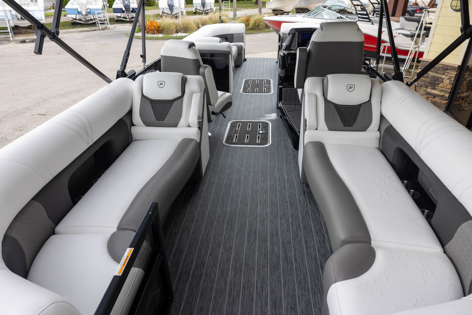 2026 Premier 270 Intrigue RF — image 8