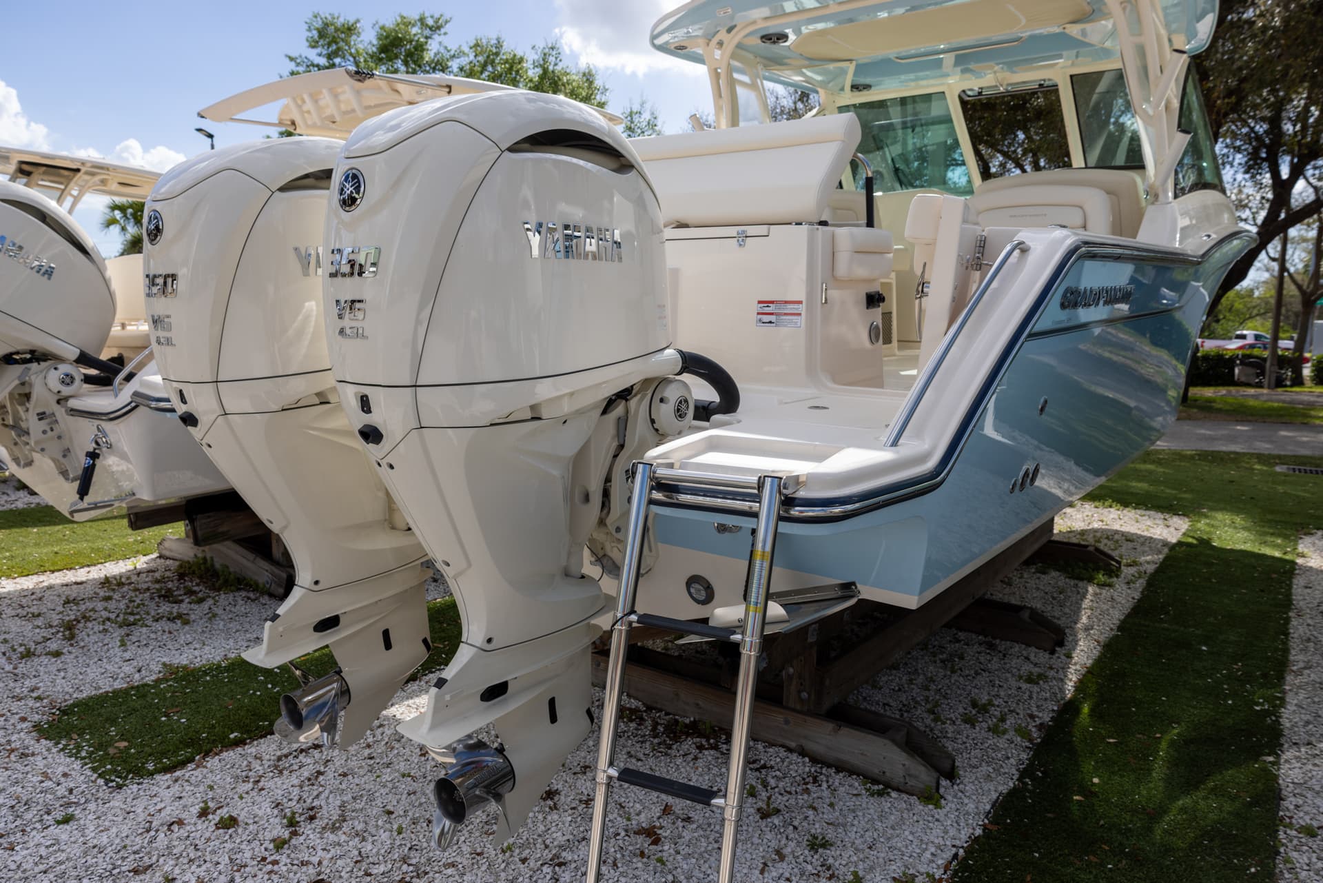 2026 Grady-White Freedom 325 — image 4