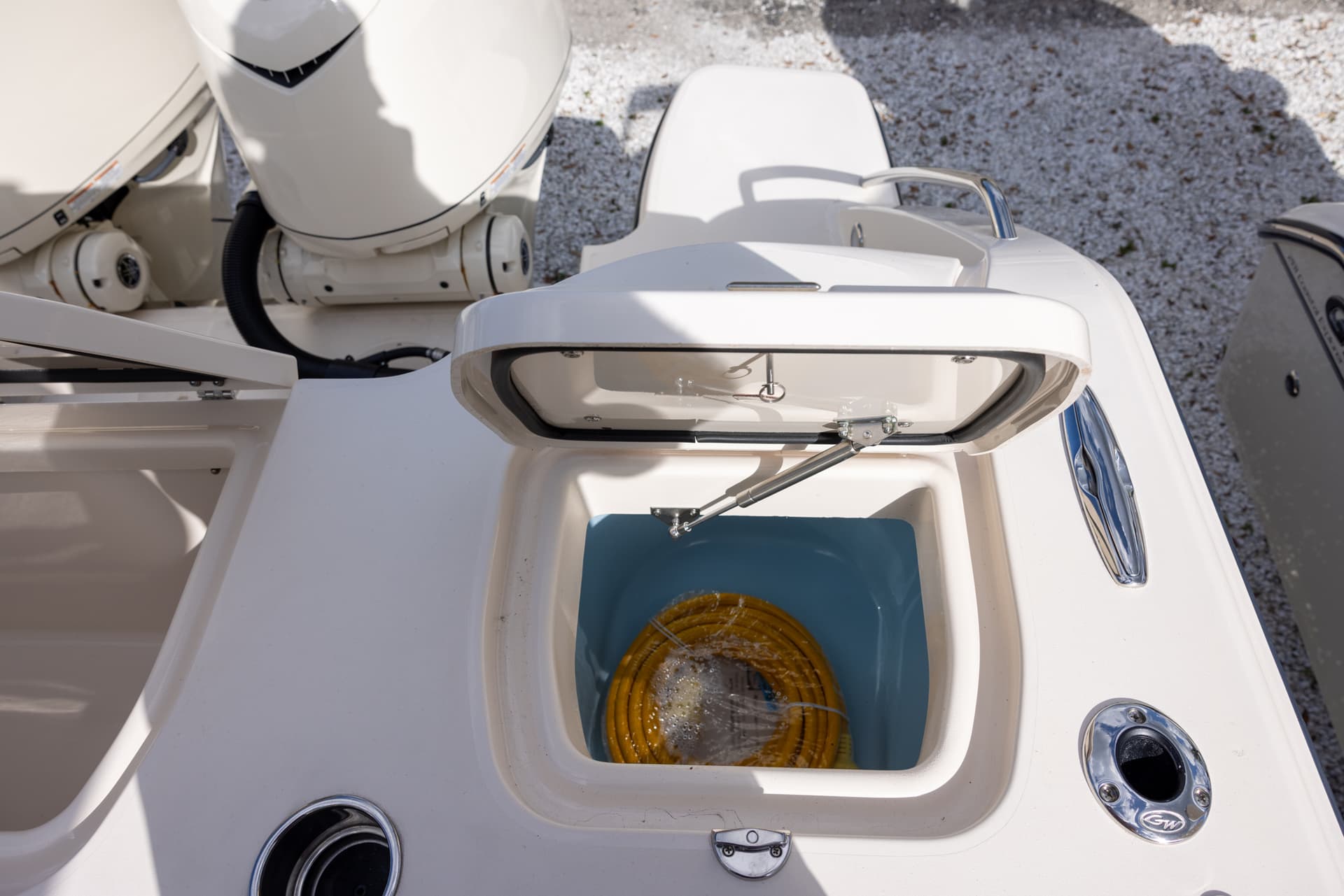 2026 Grady-White Freedom 325 — image 17