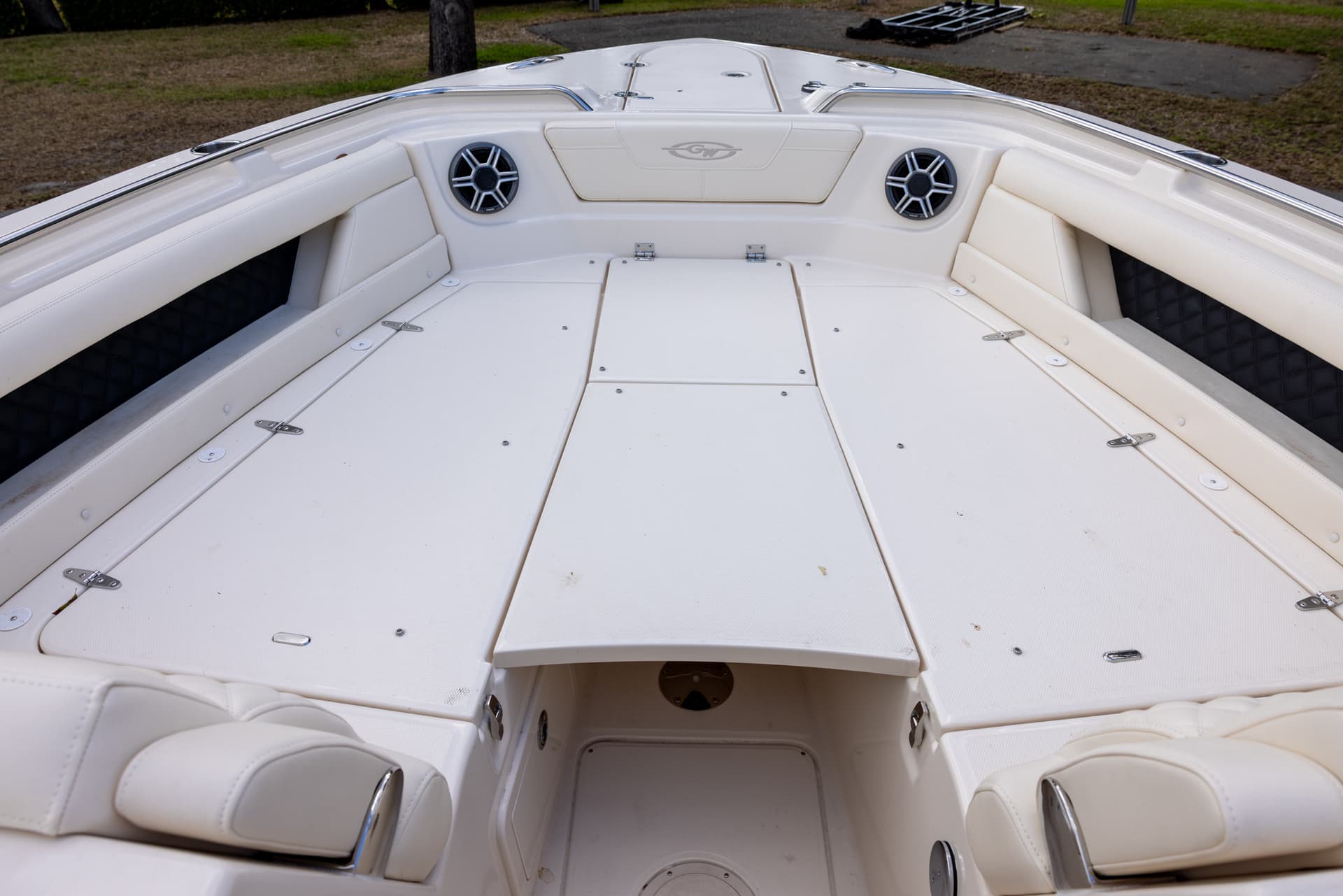 2026 Grady-White Freedom 345 — image 13