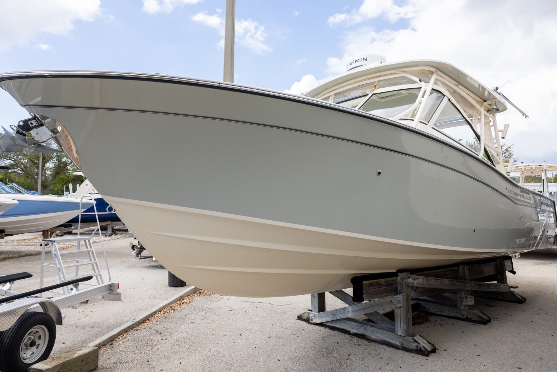 2024 Grady-White Freedom 307 — image 2
