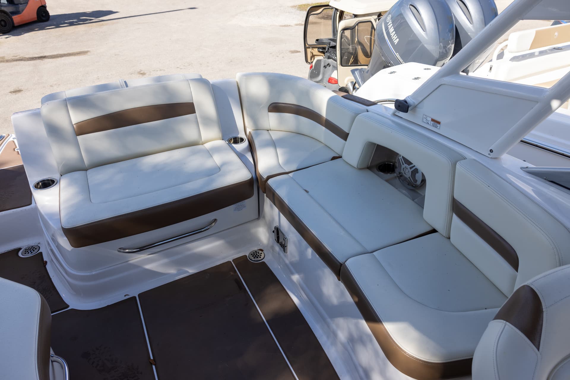 2018 Chaparral 264 Sunesta — image 14