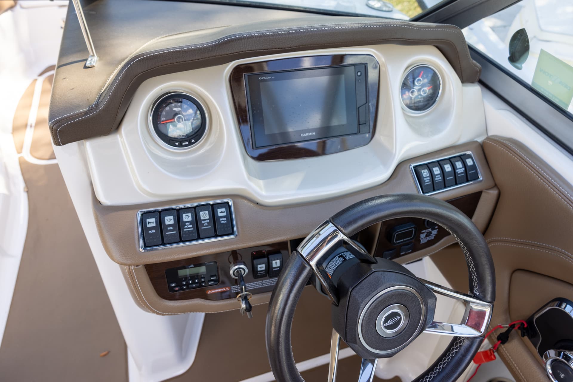 2018 Chaparral 264 Sunesta — image 16