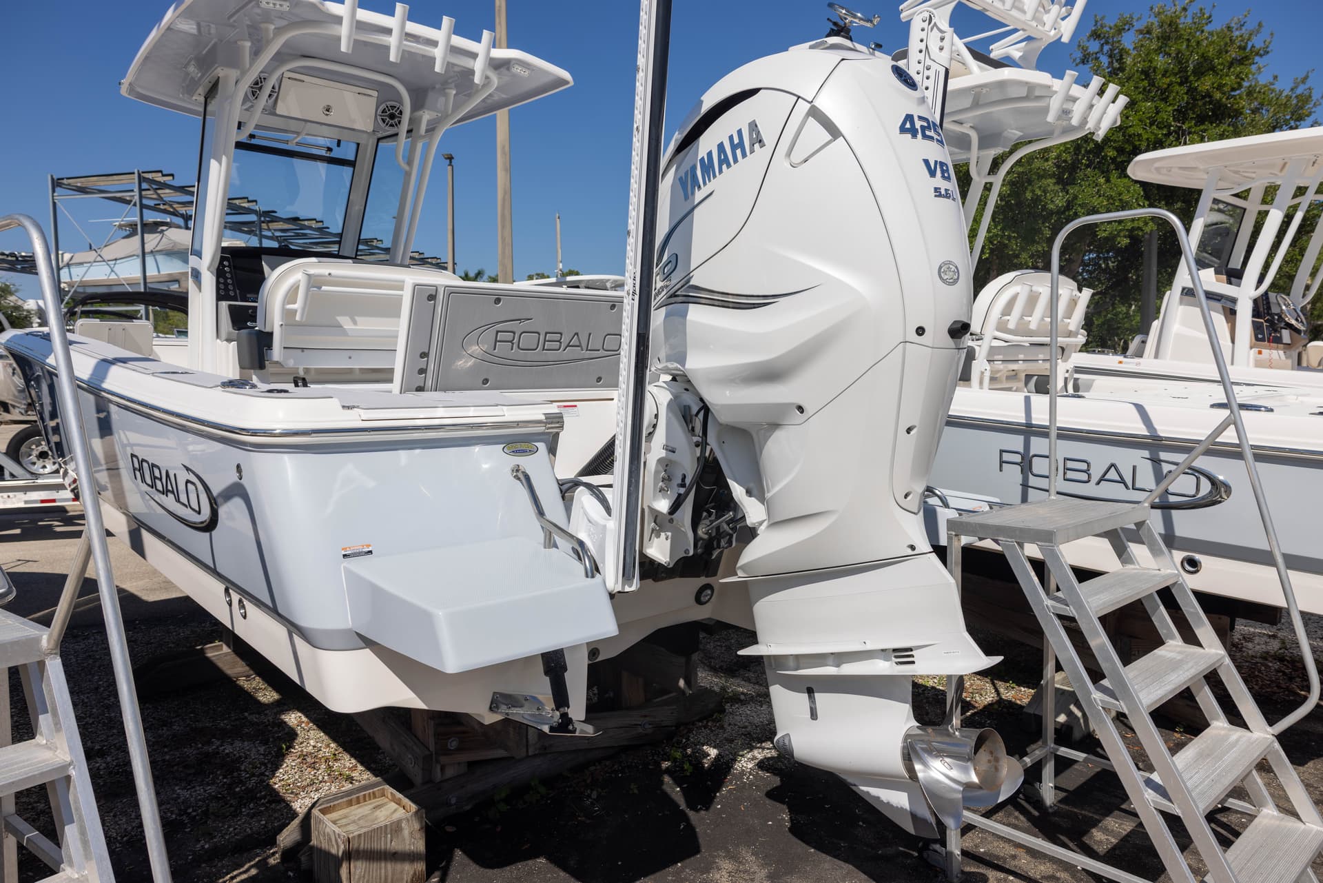 2023 Robalo 266 Cayman — image 3