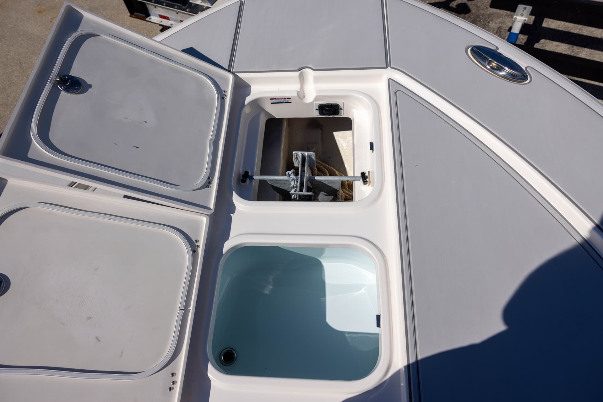 2023 Robalo 266 Cayman — image 10