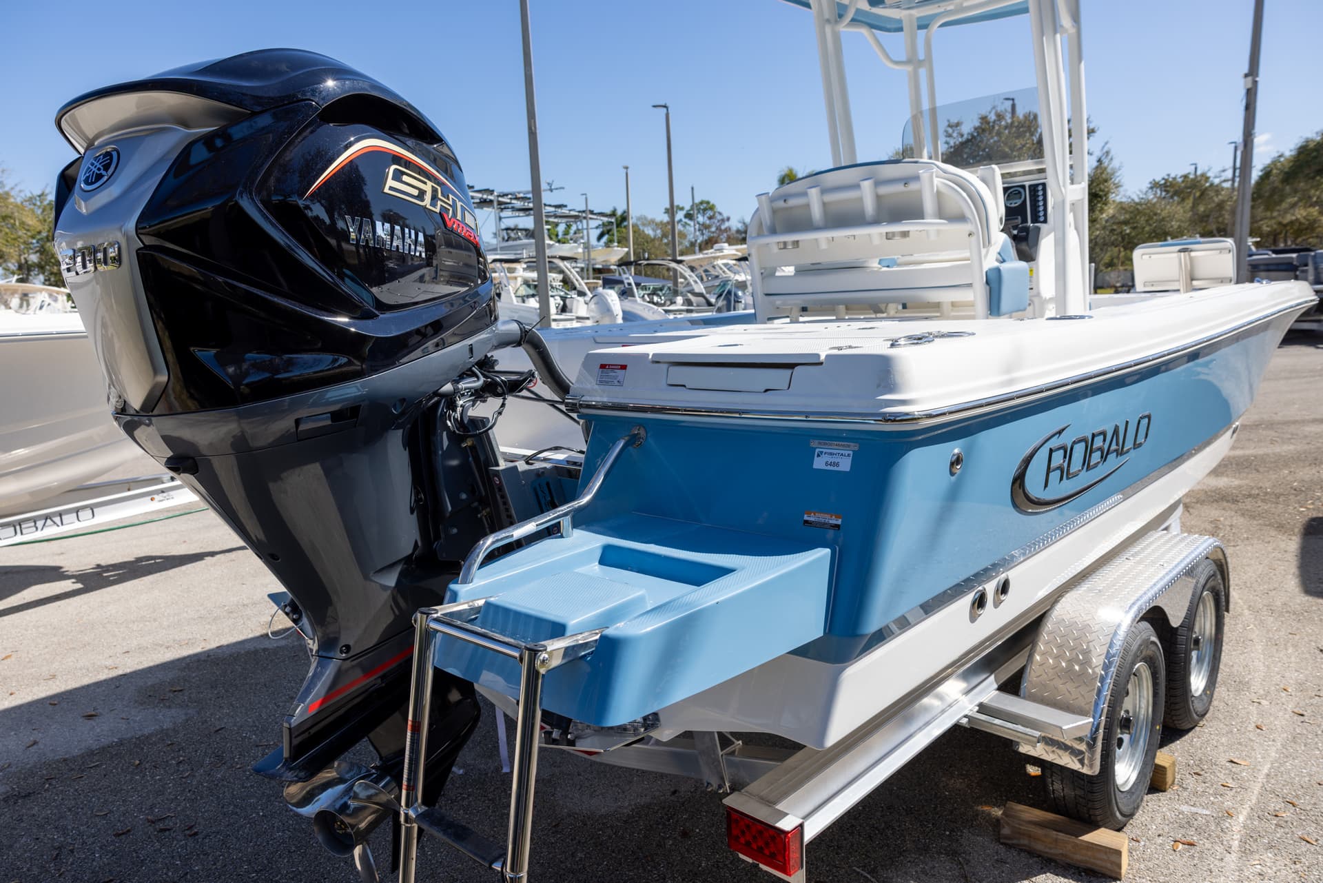 2026 Robalo 226 Cayman — image 5