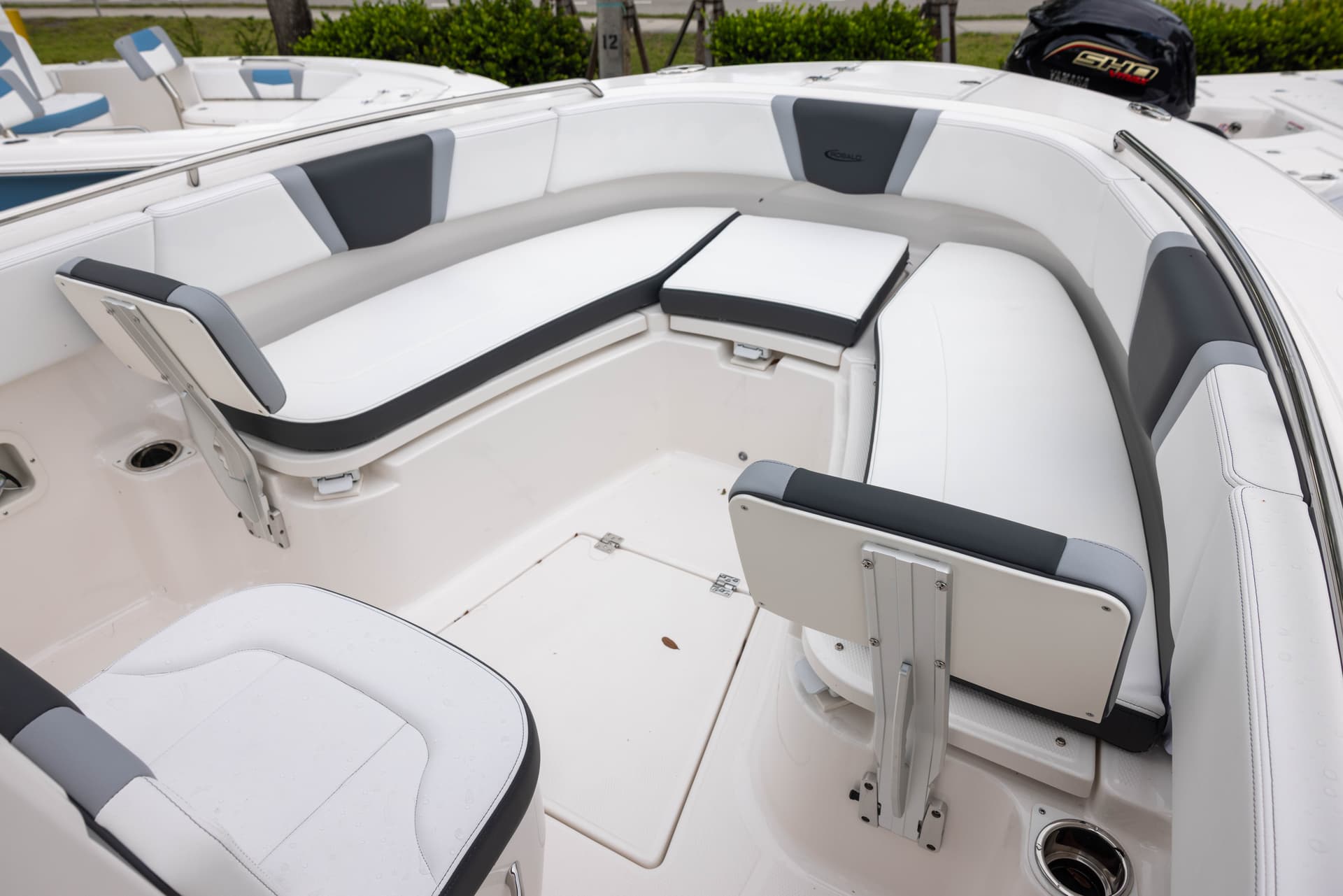 2026 Robalo R250 — image 9