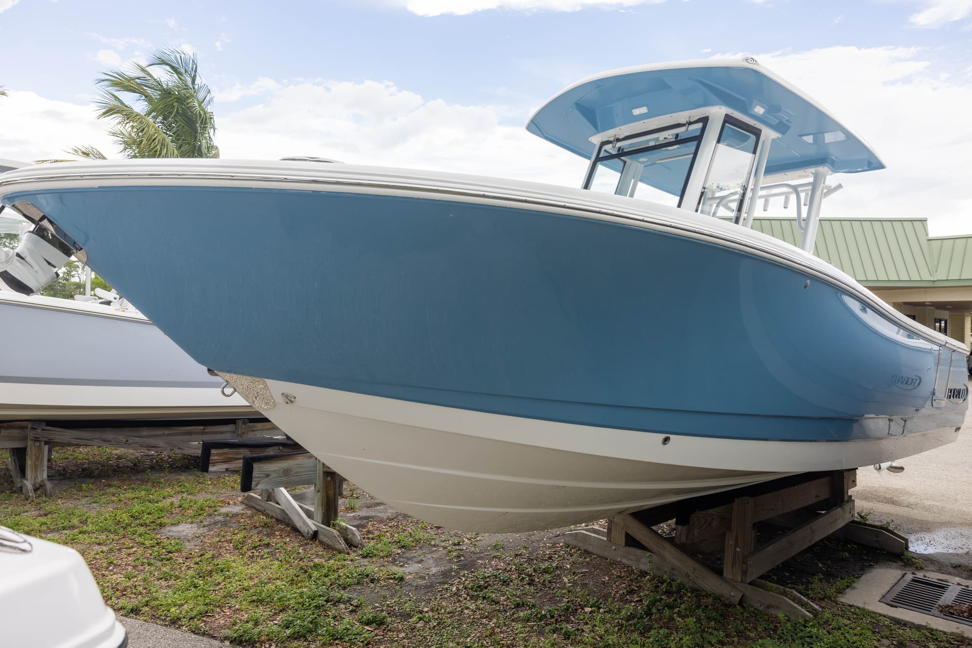 2026 Robalo R270 — image 2