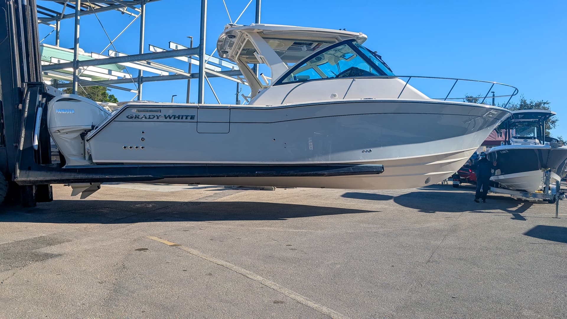 2026 Grady-White Express 340 — image 7
