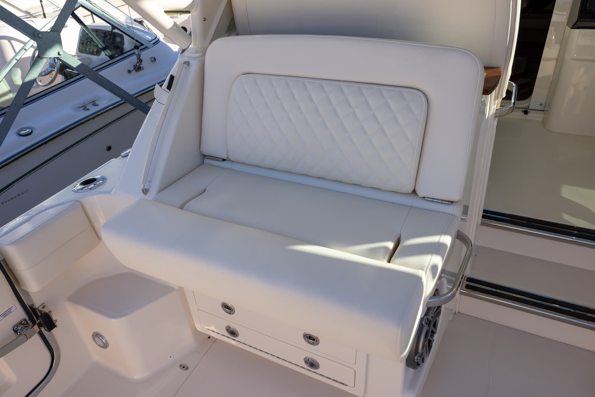 2026 Grady-White Express 340 — image 11