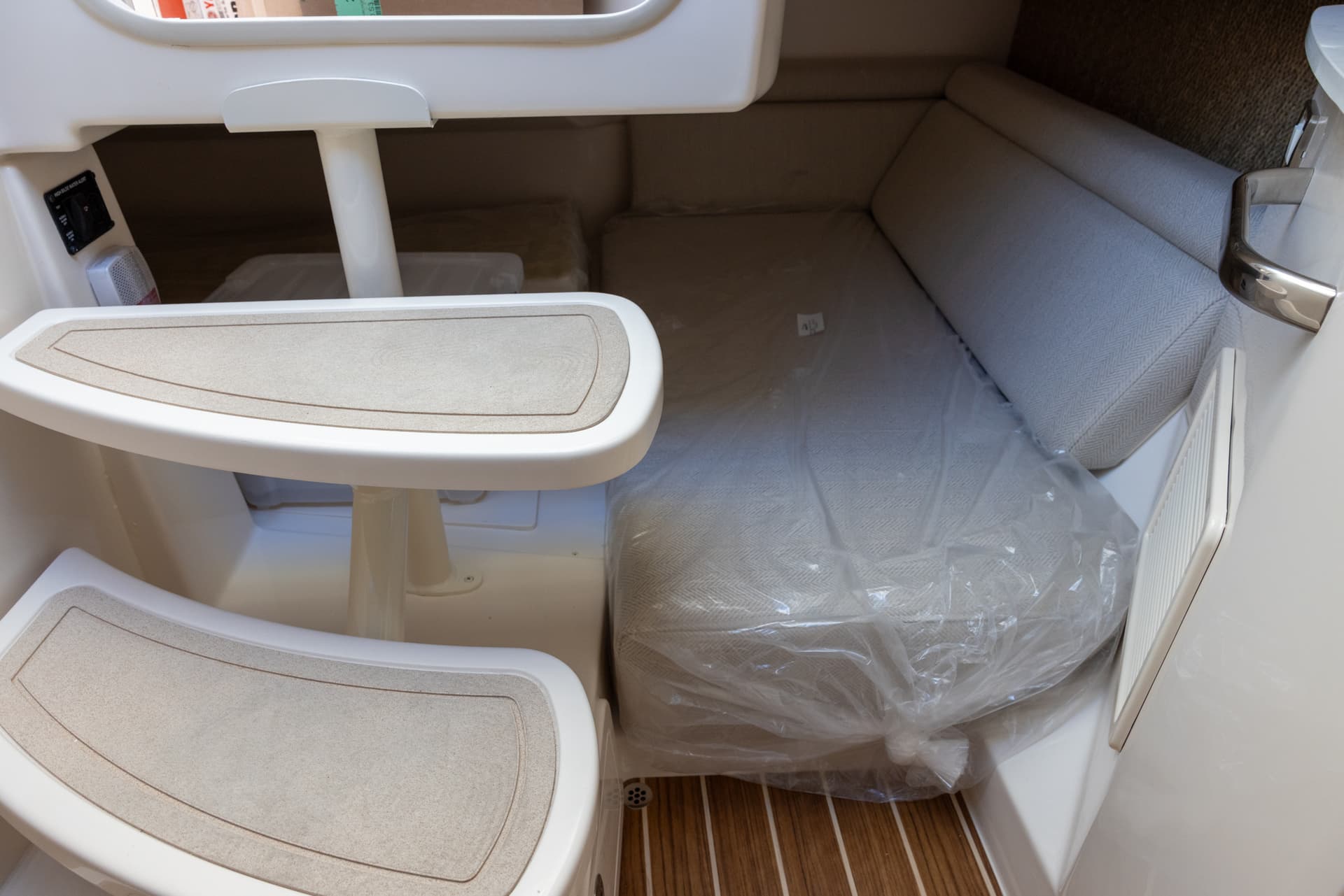 2026 Grady-White Express 340 — image 20