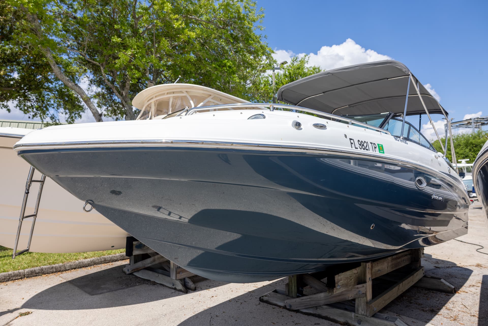 2023 Hurricane 2400 SD — image 1