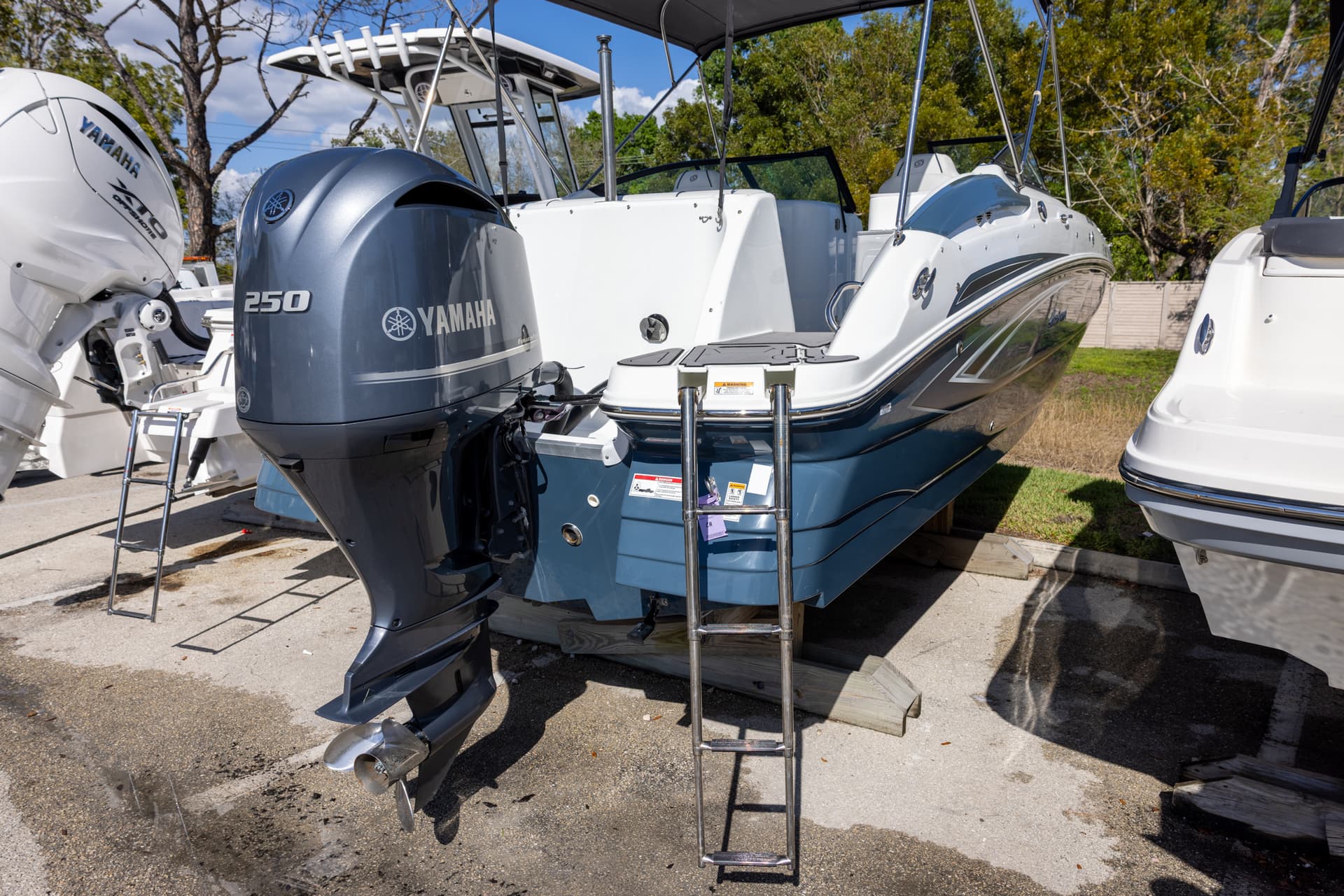 2023 Hurricane 2400 SD — image 5