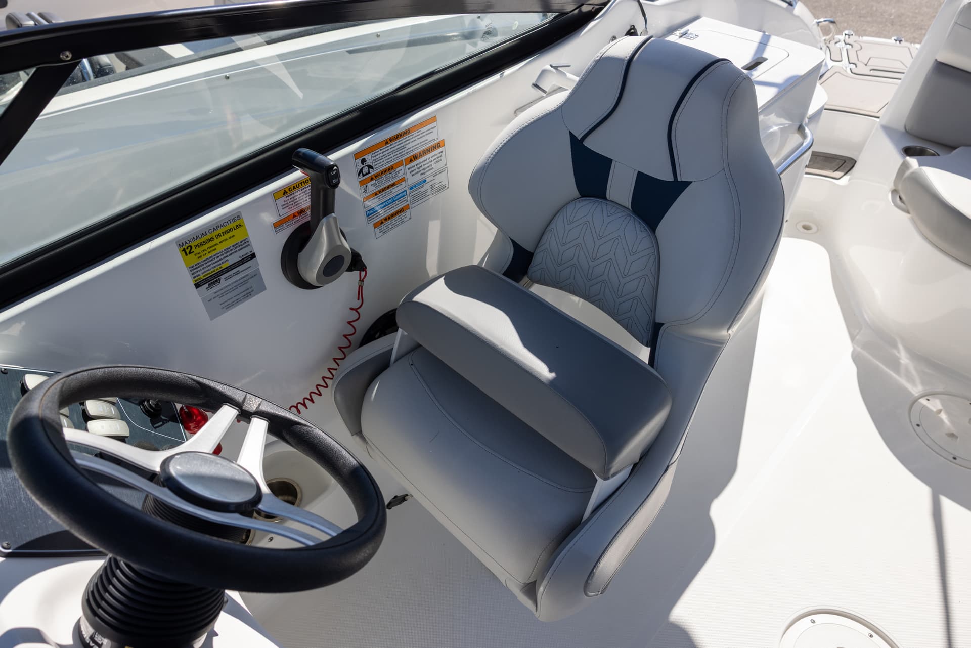 2023 Hurricane 2400 SD — image 14