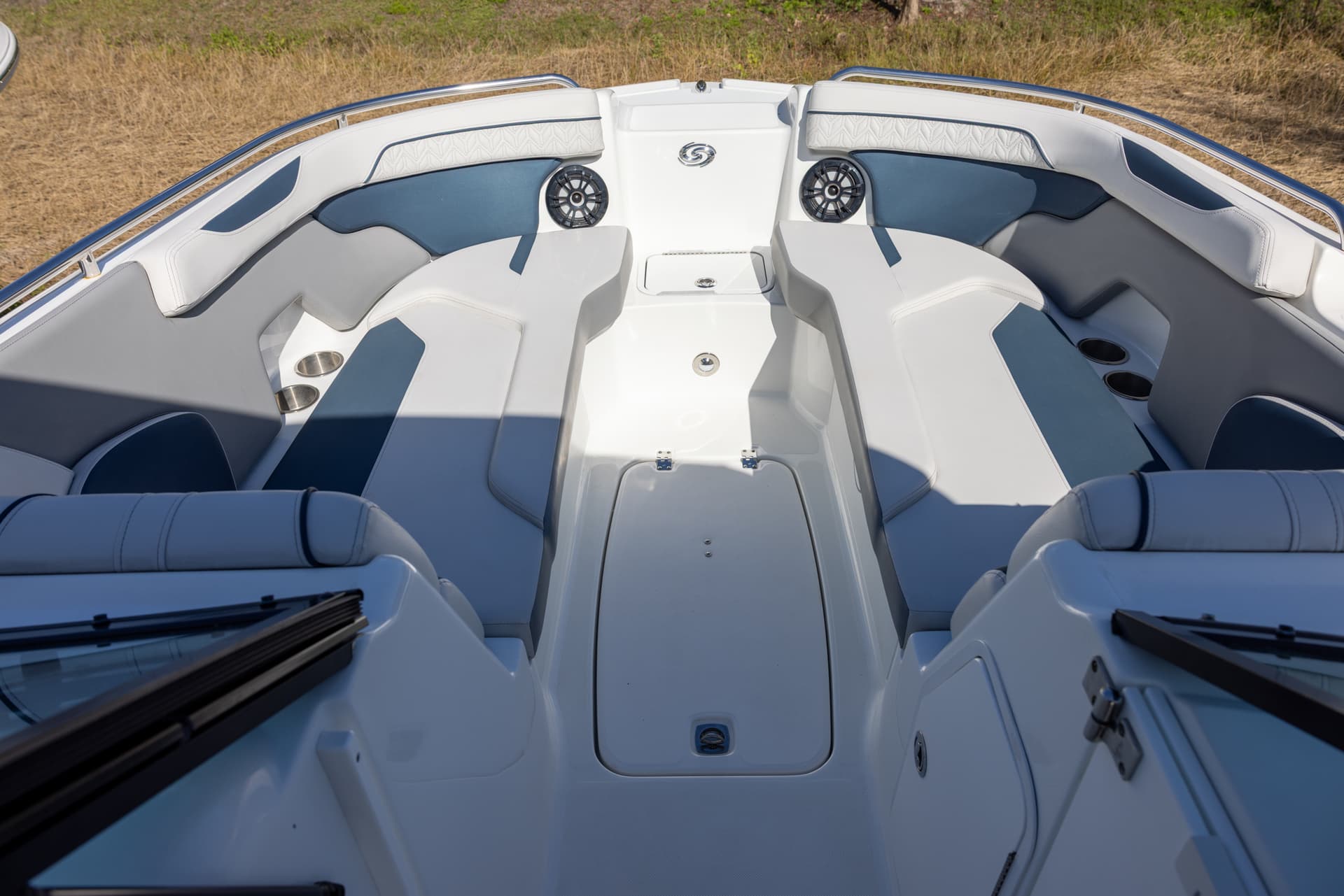 2023 Hurricane 2400 SD — image 17