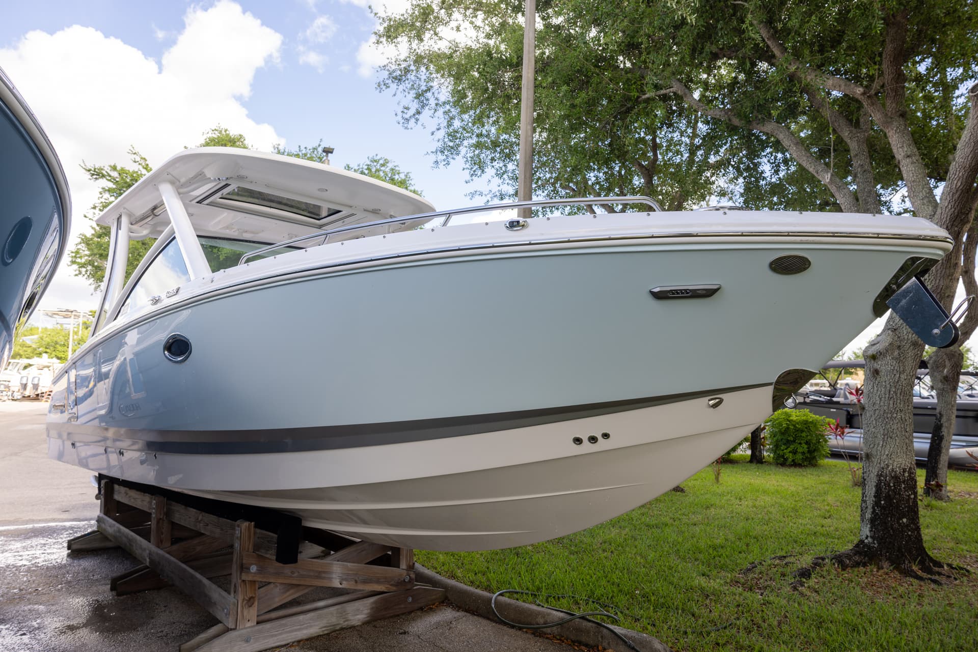 2026 Chaparral 310 OSX — image 2