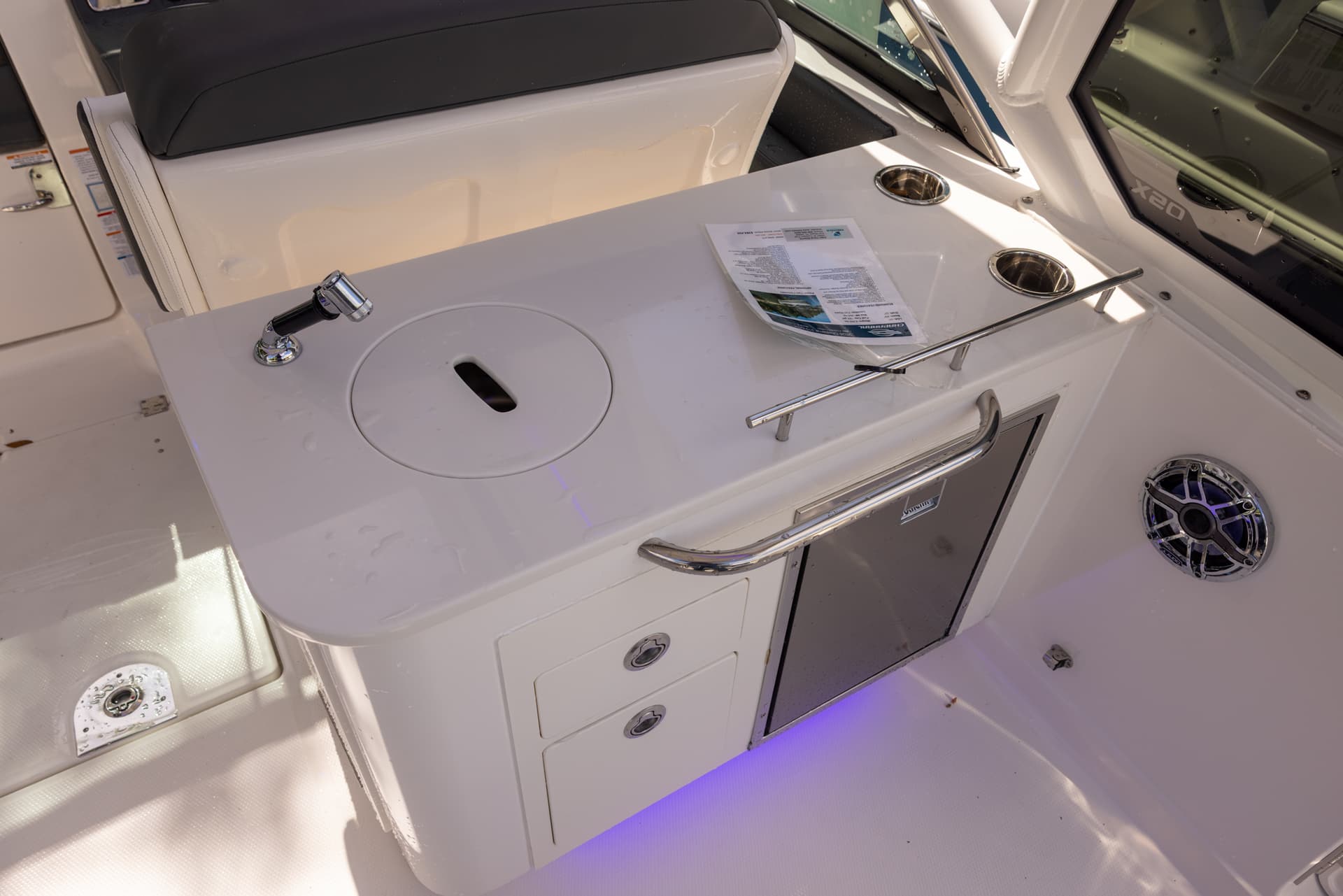 2026 Chaparral 310 OSX — image 12