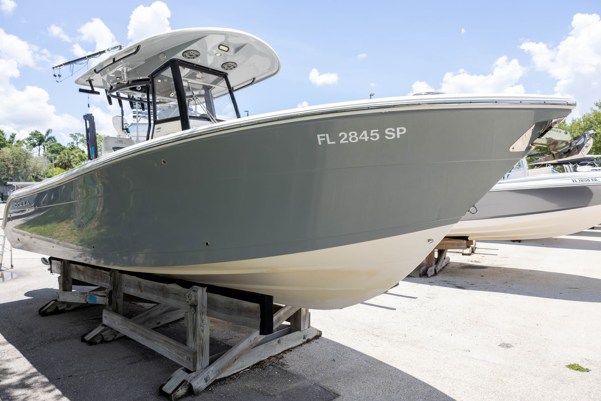 2020 Cobia 262 CC — image 2