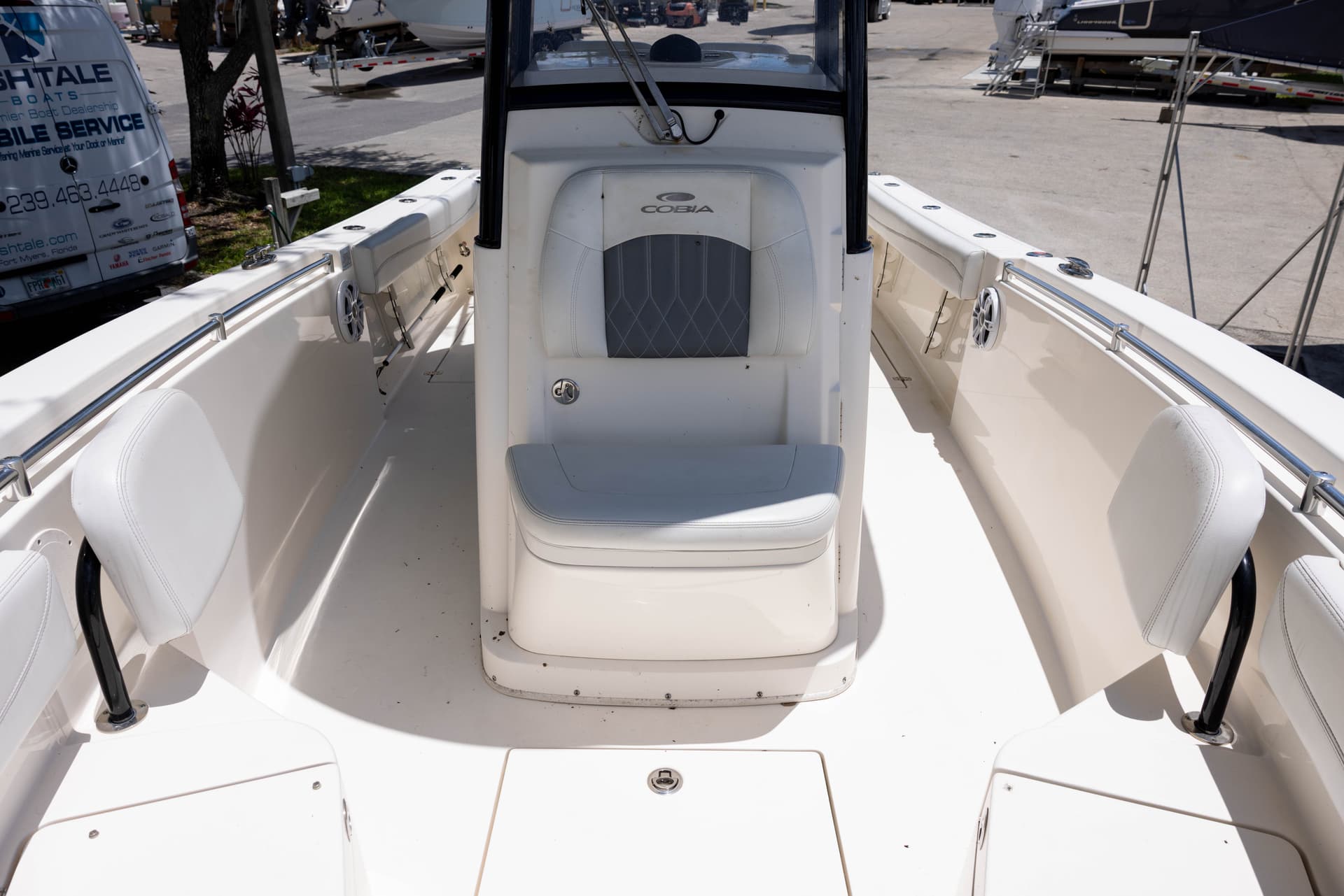2020 Cobia 262 CC — image 6