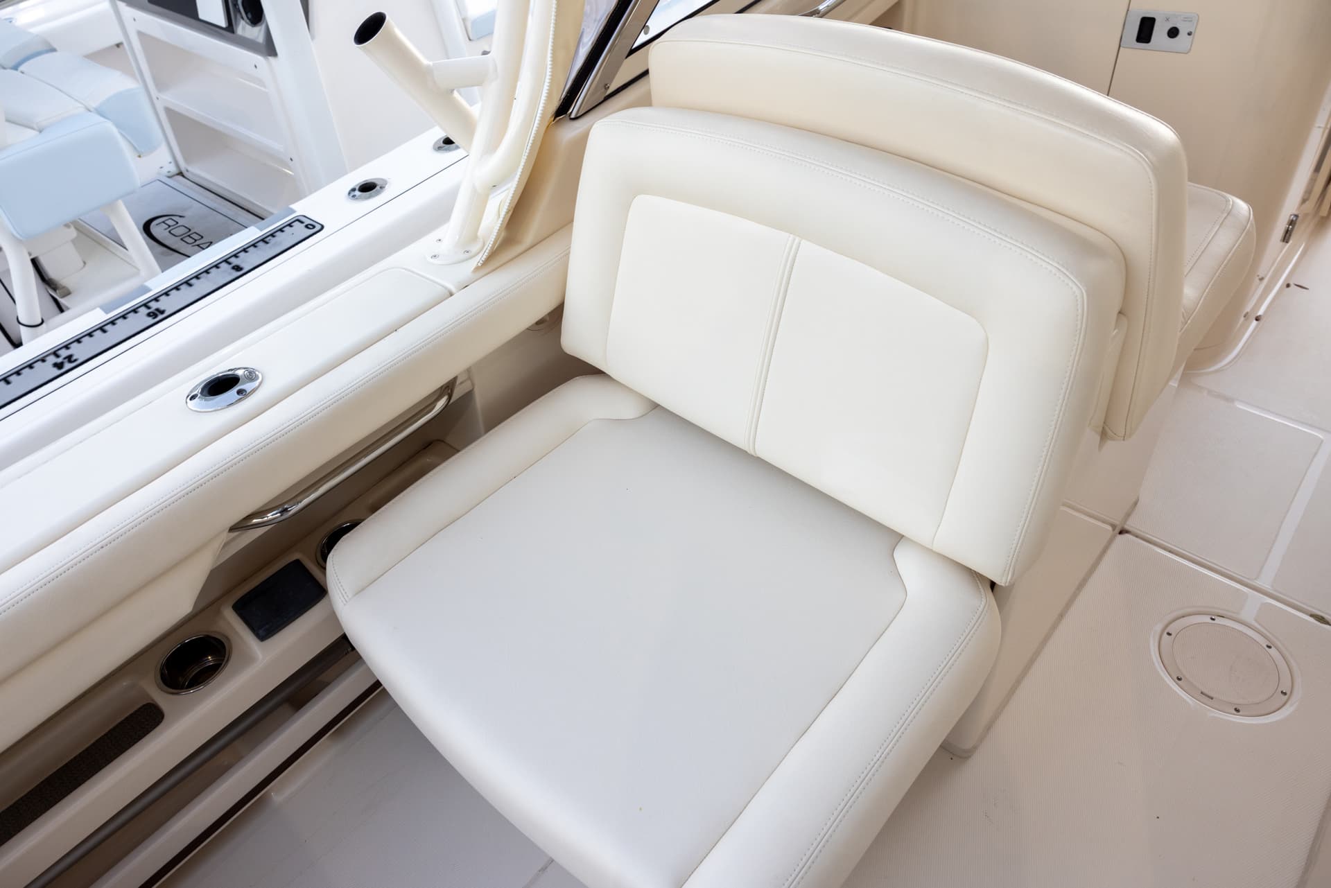 2018 Grady-White Freedom 285 — image 20