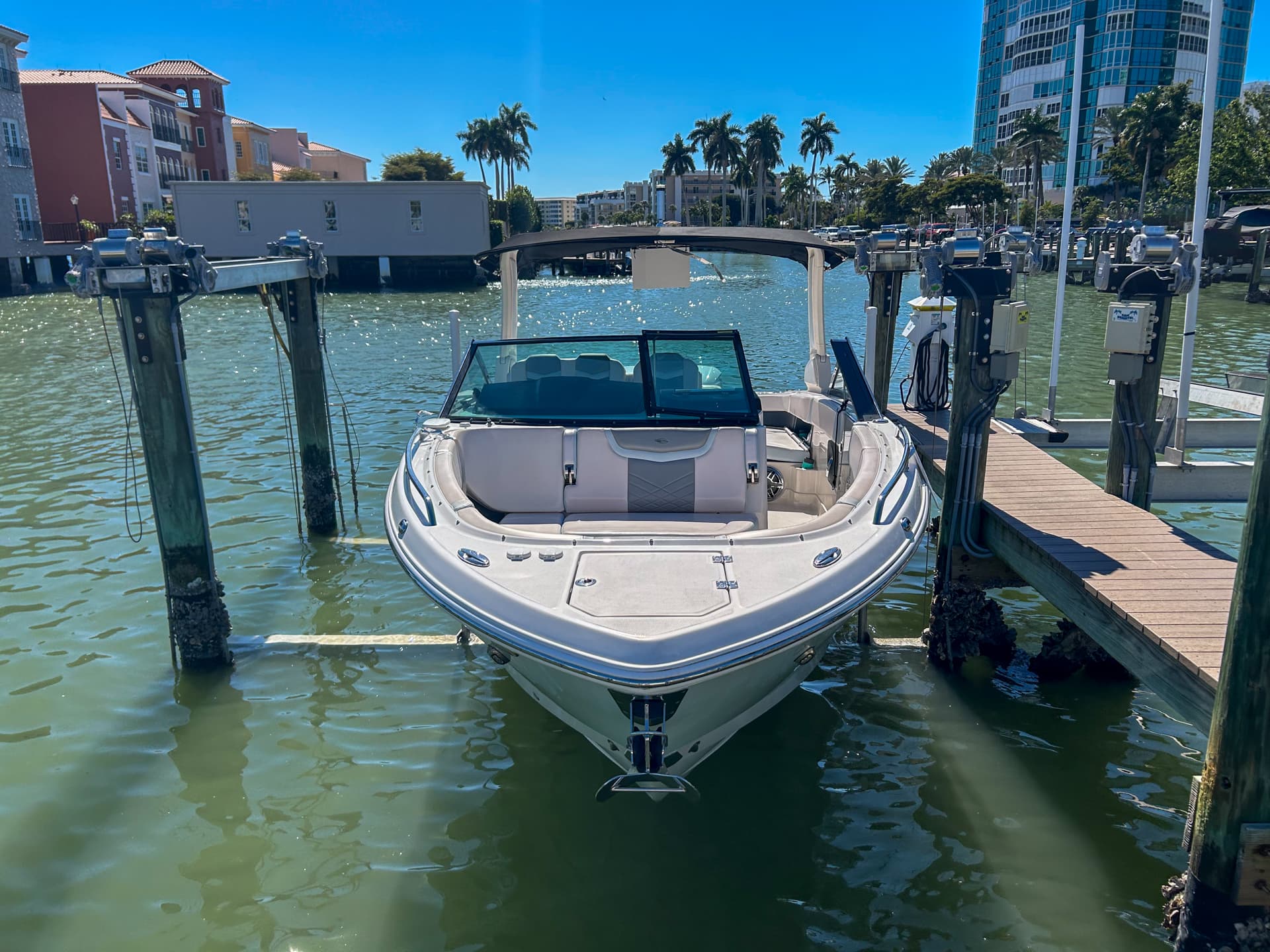 2021 Chaparral 280 OSX — image 3