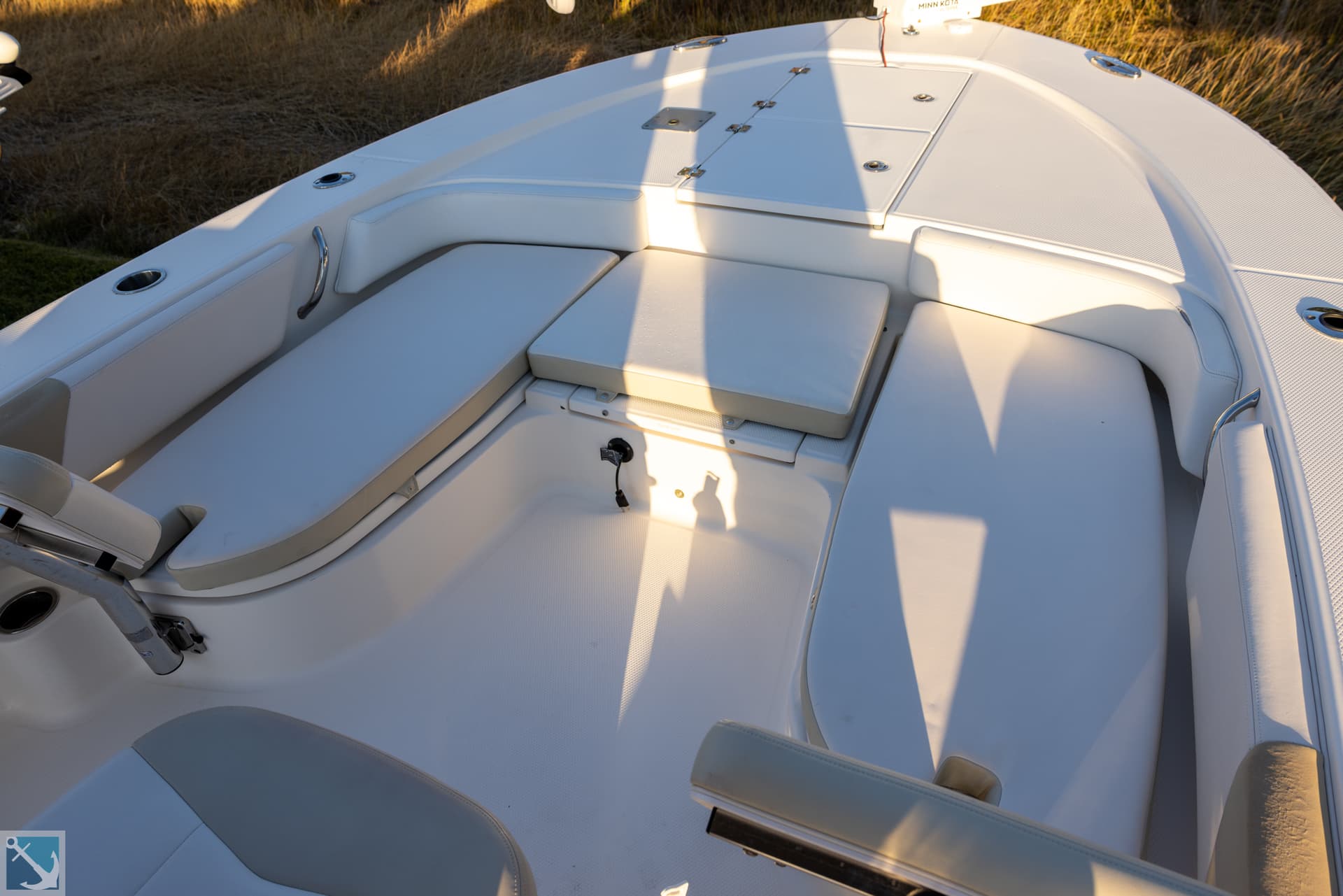 2016 Robalo 246 Cayman — image 11