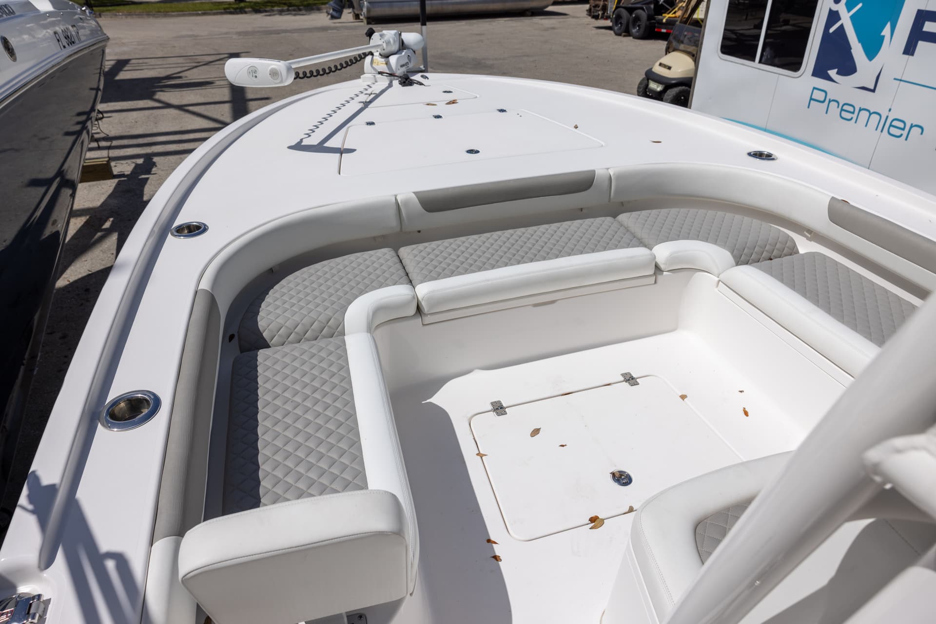 2022 Caymas 28 HB Twin — image 12