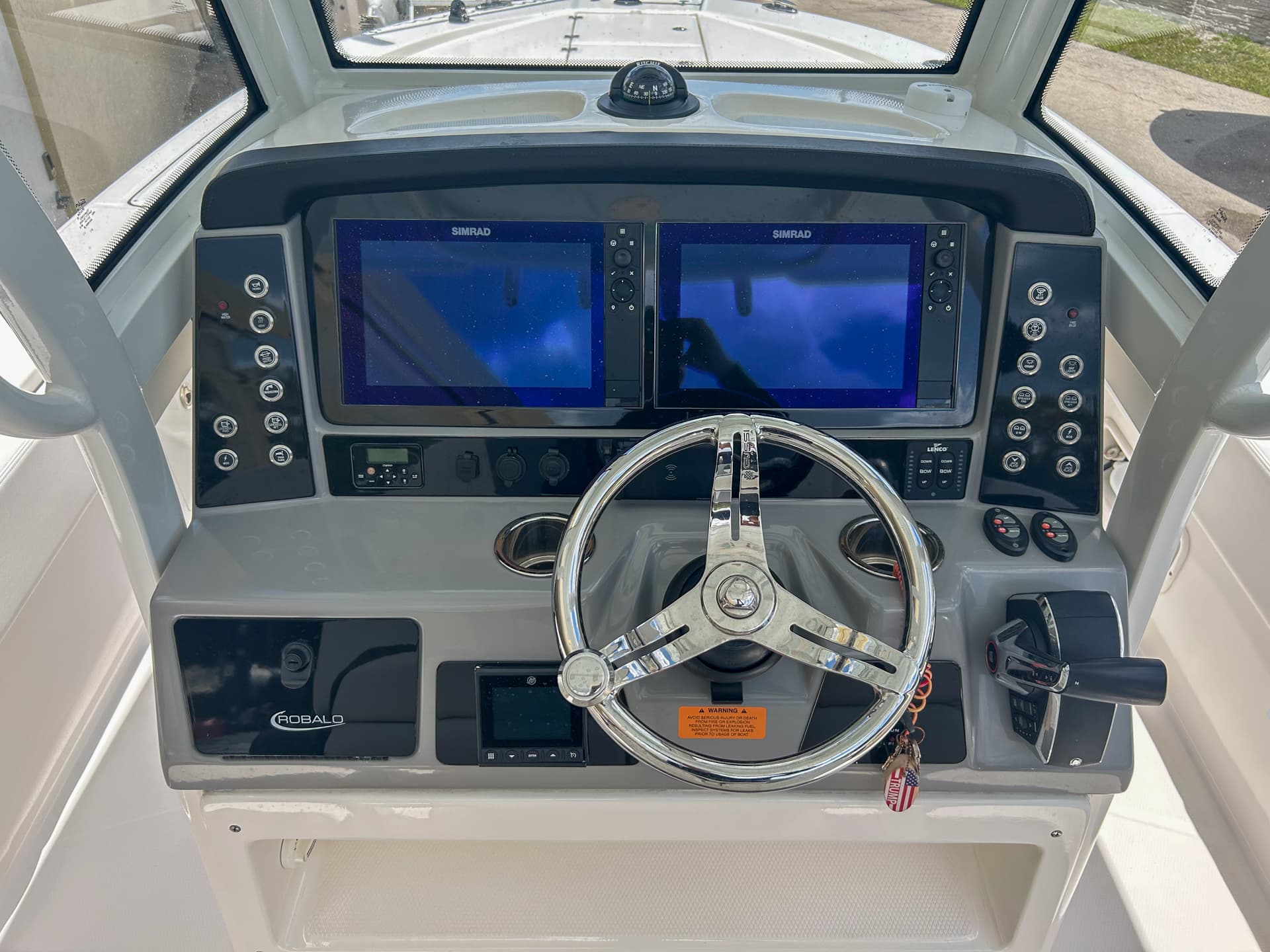 2023 Robalo 266 Cayman — image 6