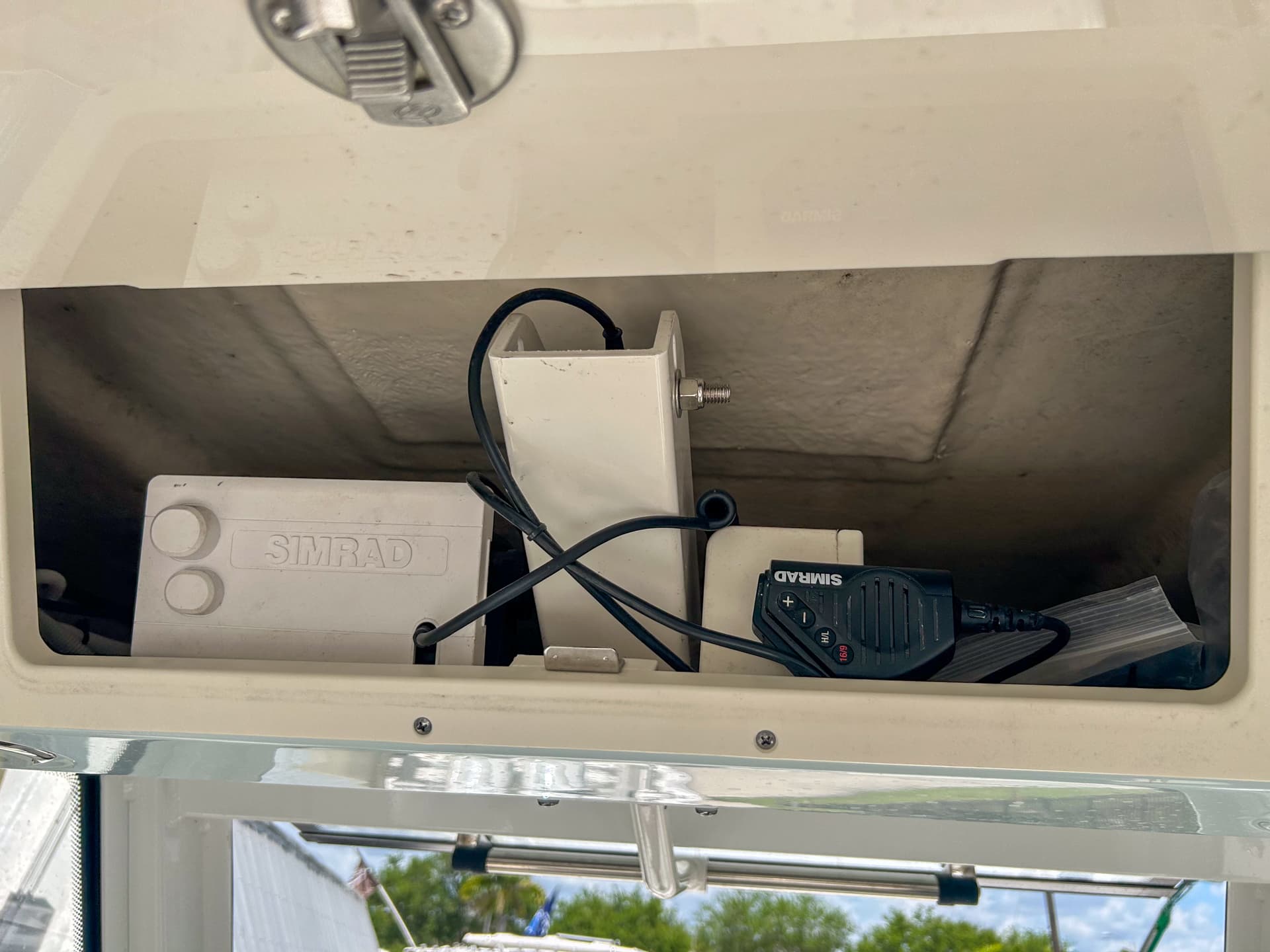 2023 Robalo 266 Cayman — image 7