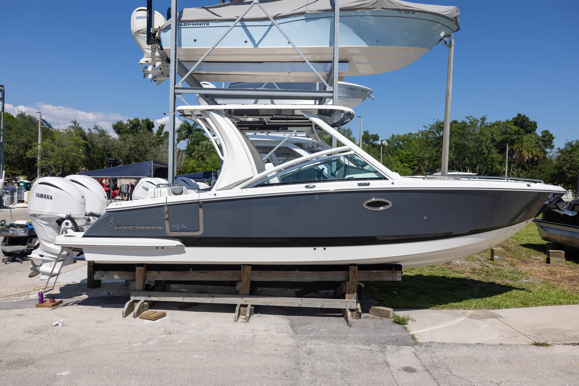 2022 Chaparral 300 OSX — image 1