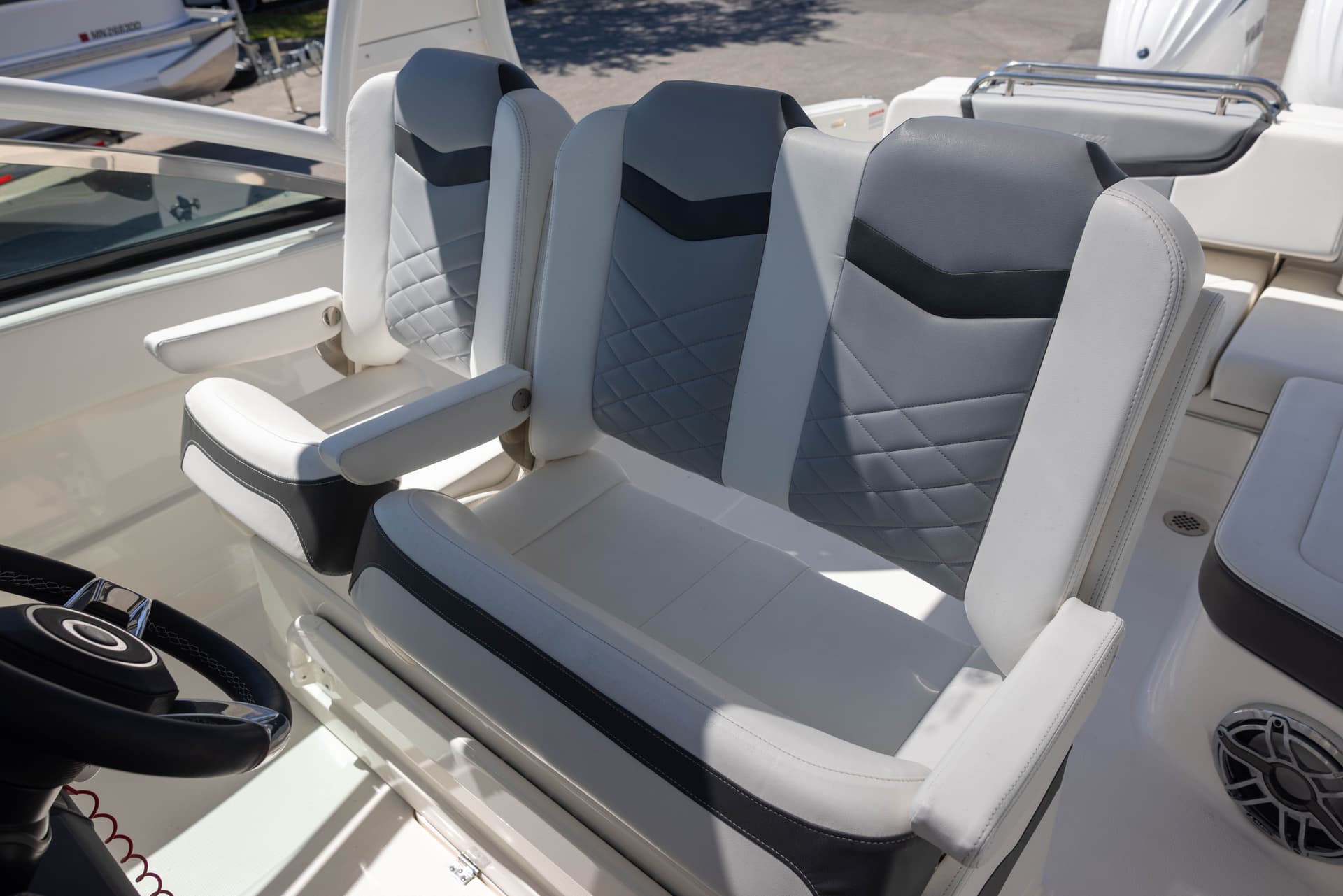 2022 Chaparral 300 OSX — image 7