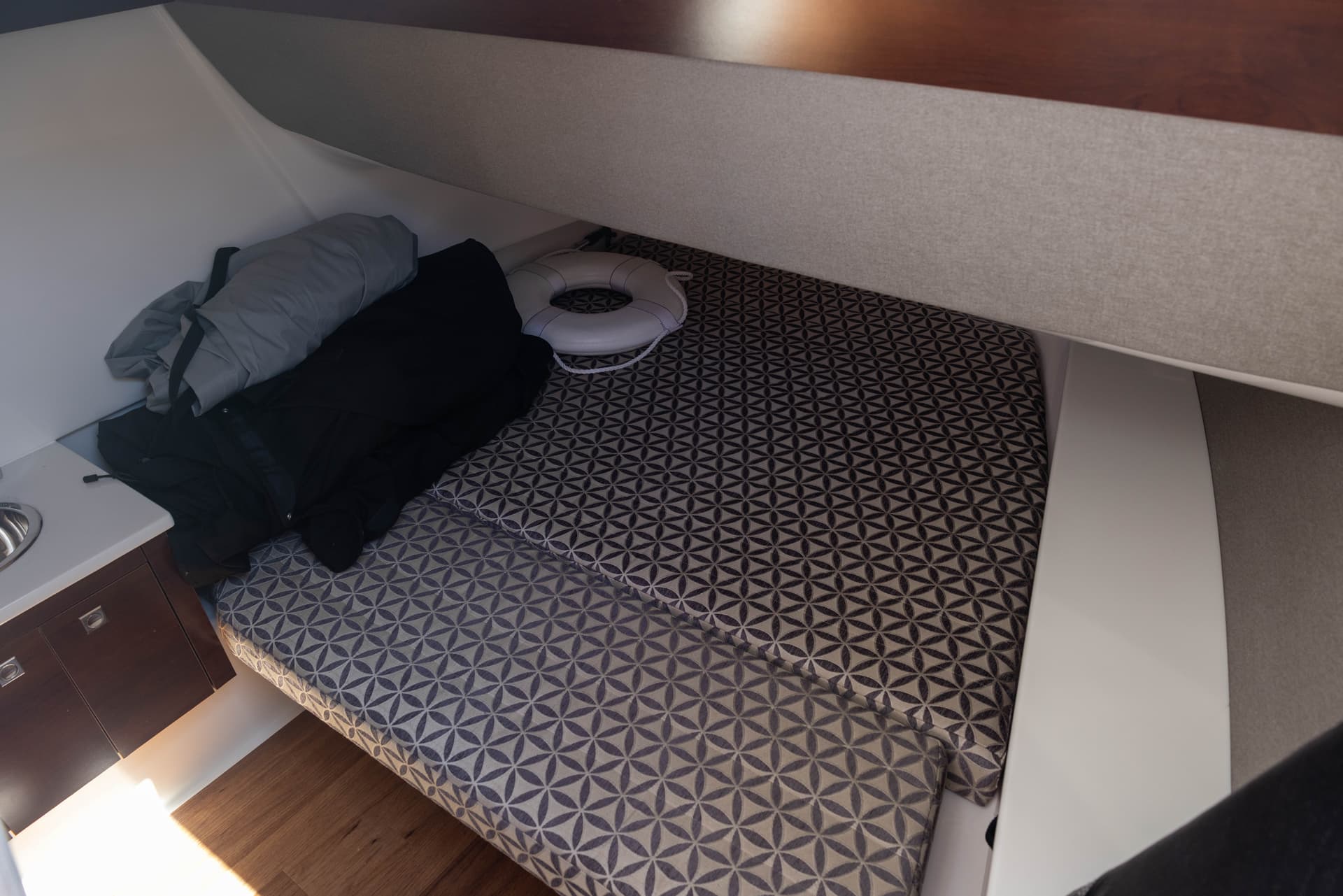 2022 Chaparral 300 OSX — image 8
