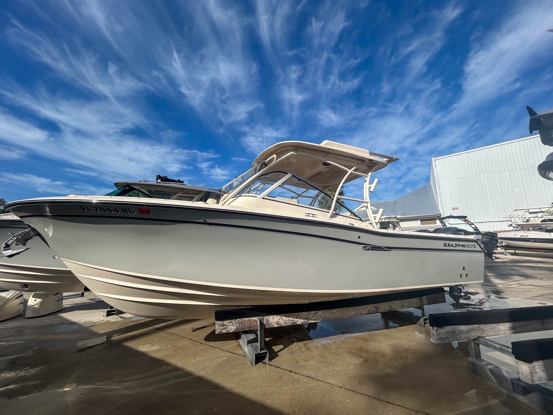2019 Grady-White Freedom 275 — image 1