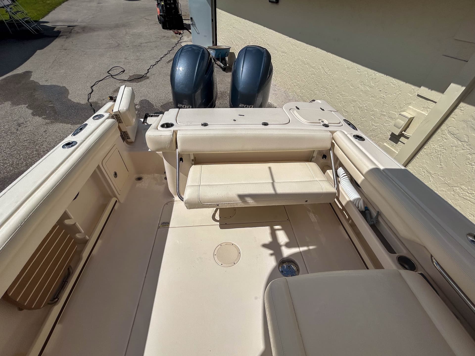 2019 Grady-White Freedom 275 — image 9