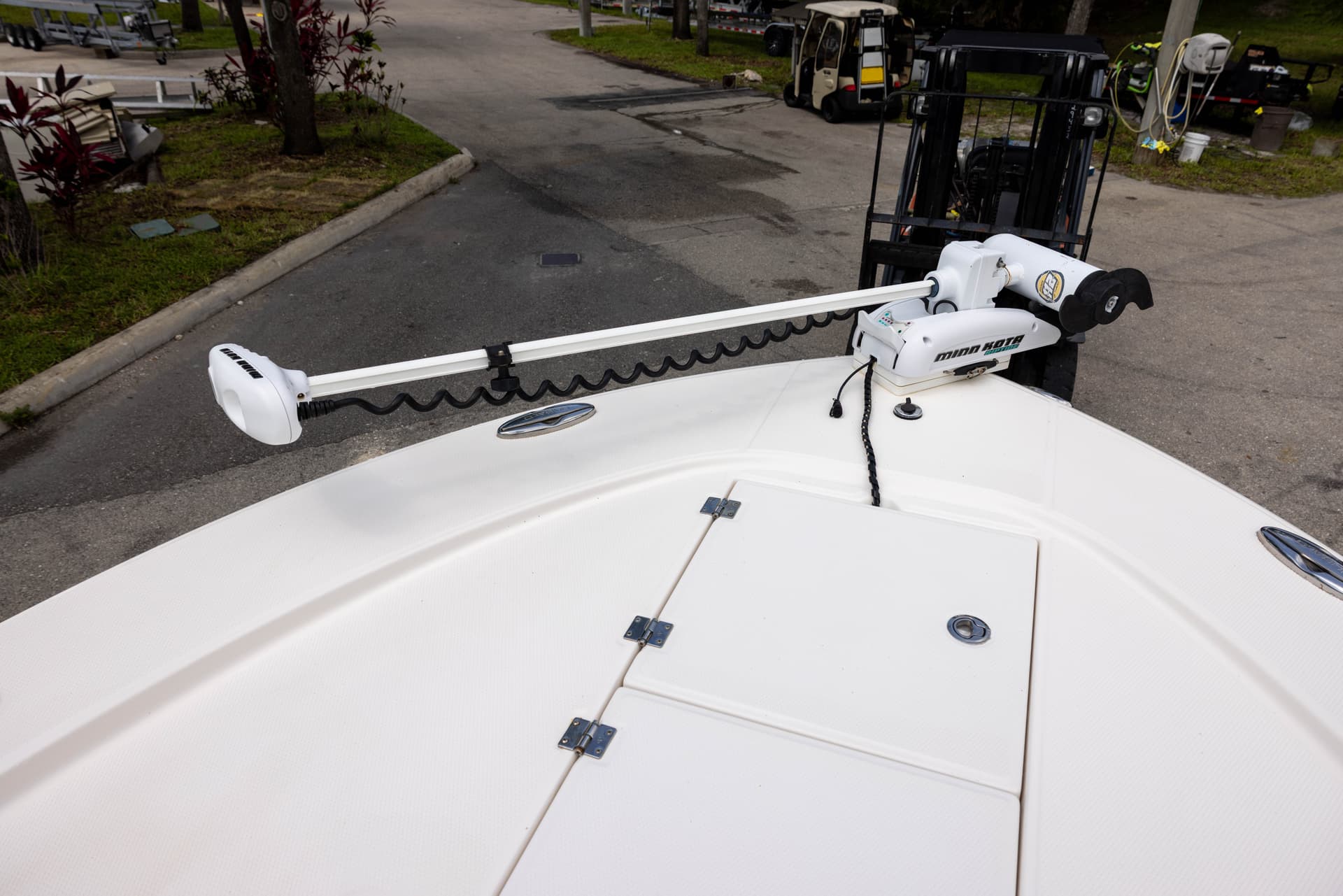 2015 Robalo 246 Cayman — image 14